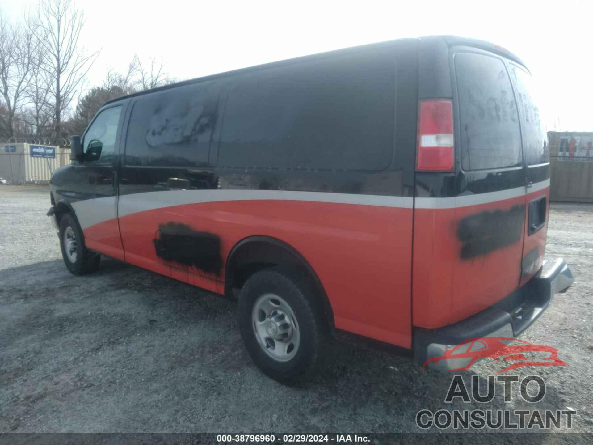 CHEVROLET EXPRESS 2500 2017 - 1GCWGAFF5H1143684