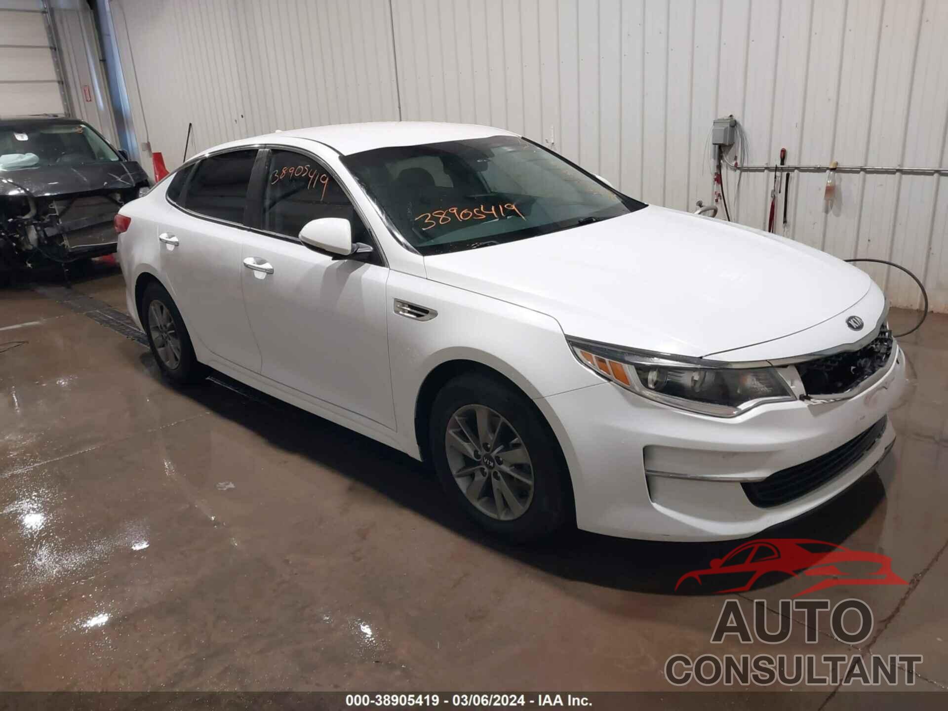 KIA OPTIMA 2018 - 5XXGT4L15JG178844