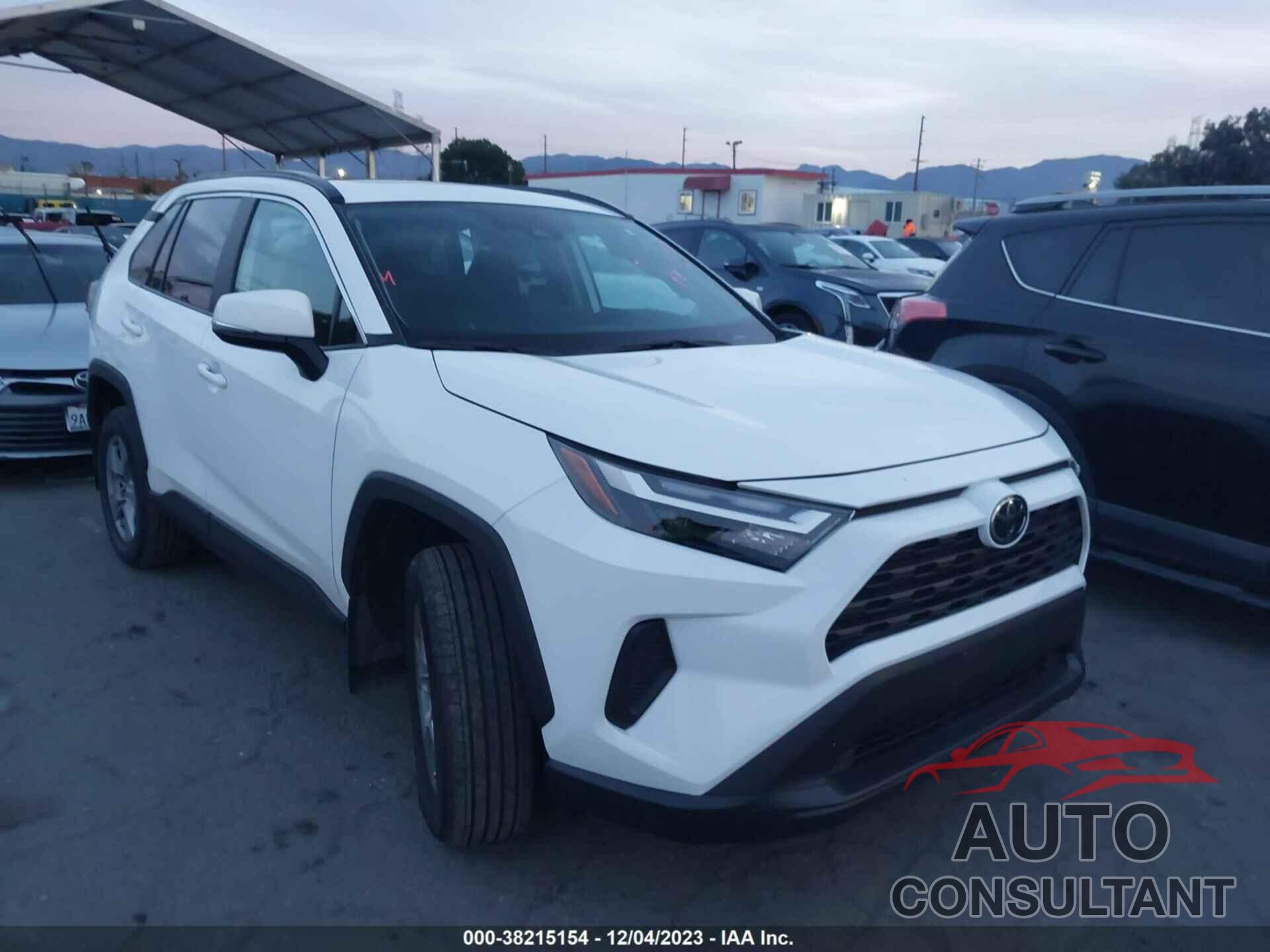 TOYOTA RAV4 2023 - 2T3P1RFV4PW378329