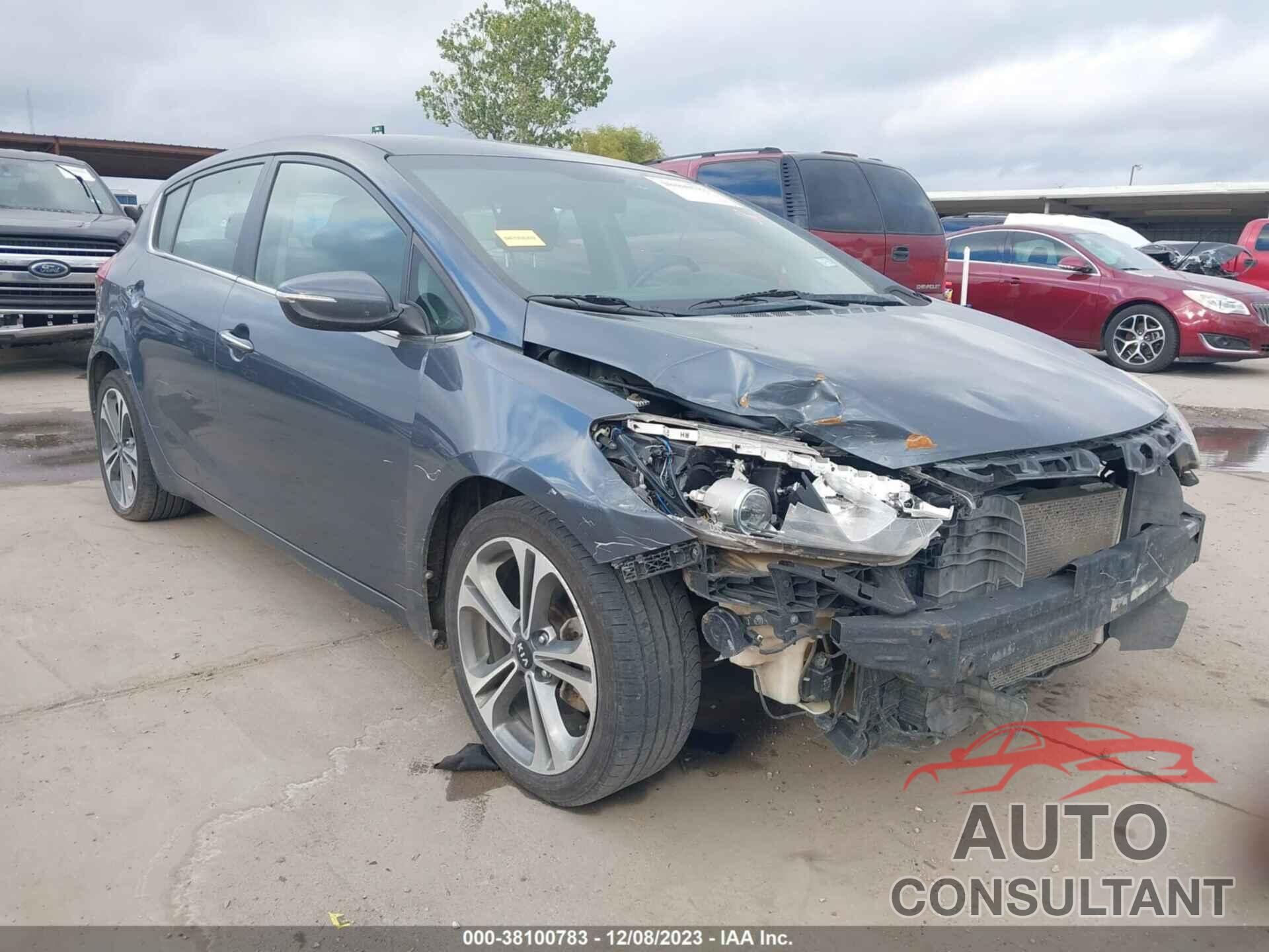 KIA FORTE 2016 - KNAFX5A80G5490599