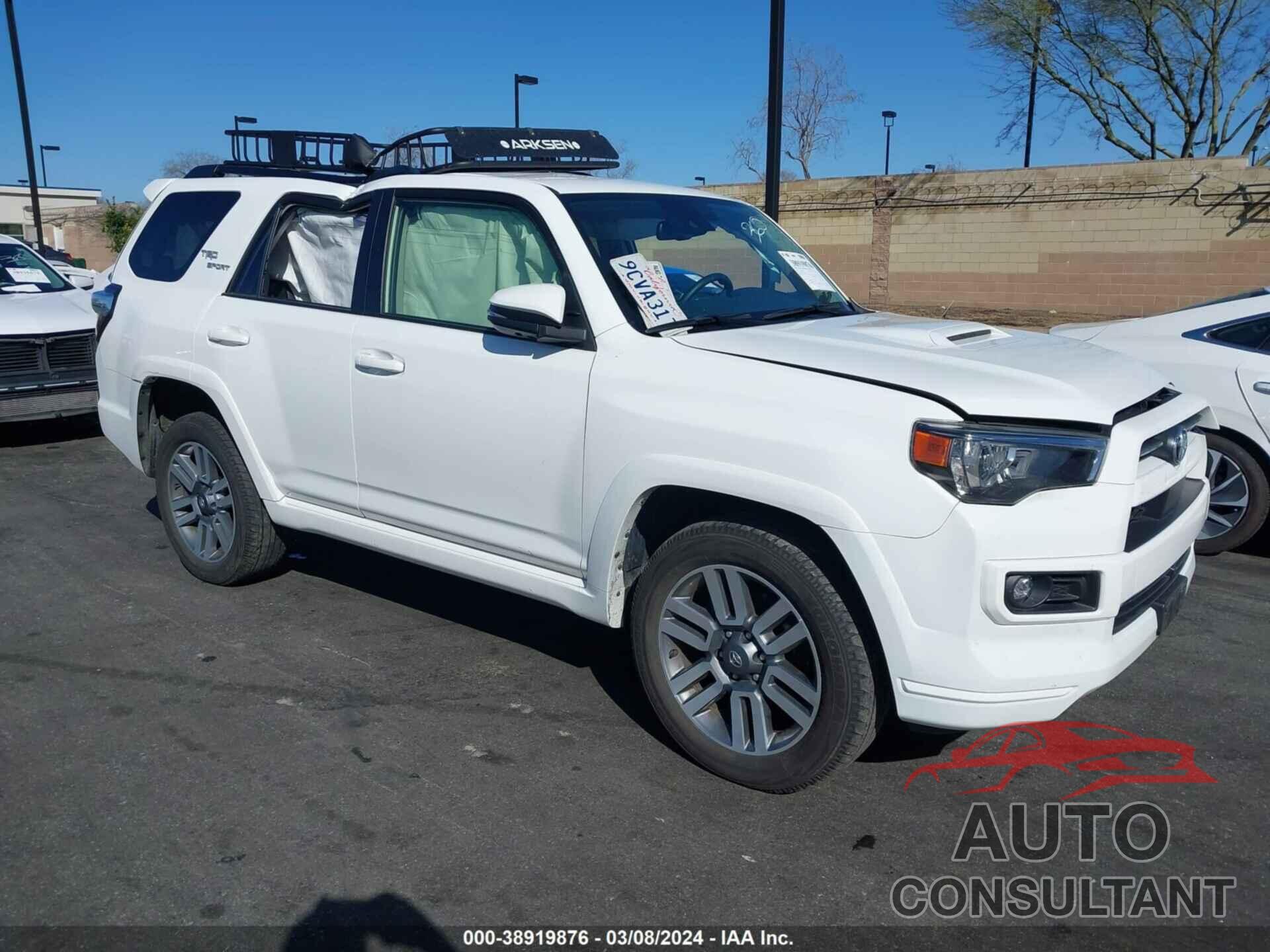 TOYOTA 4RUNNER 2022 - JTESU5JR3N6084709