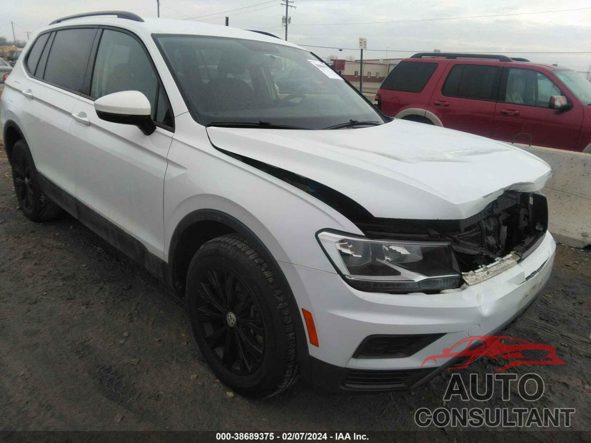 VOLKSWAGEN TIGUAN 2018 - 3VV0B7AX4JM046218