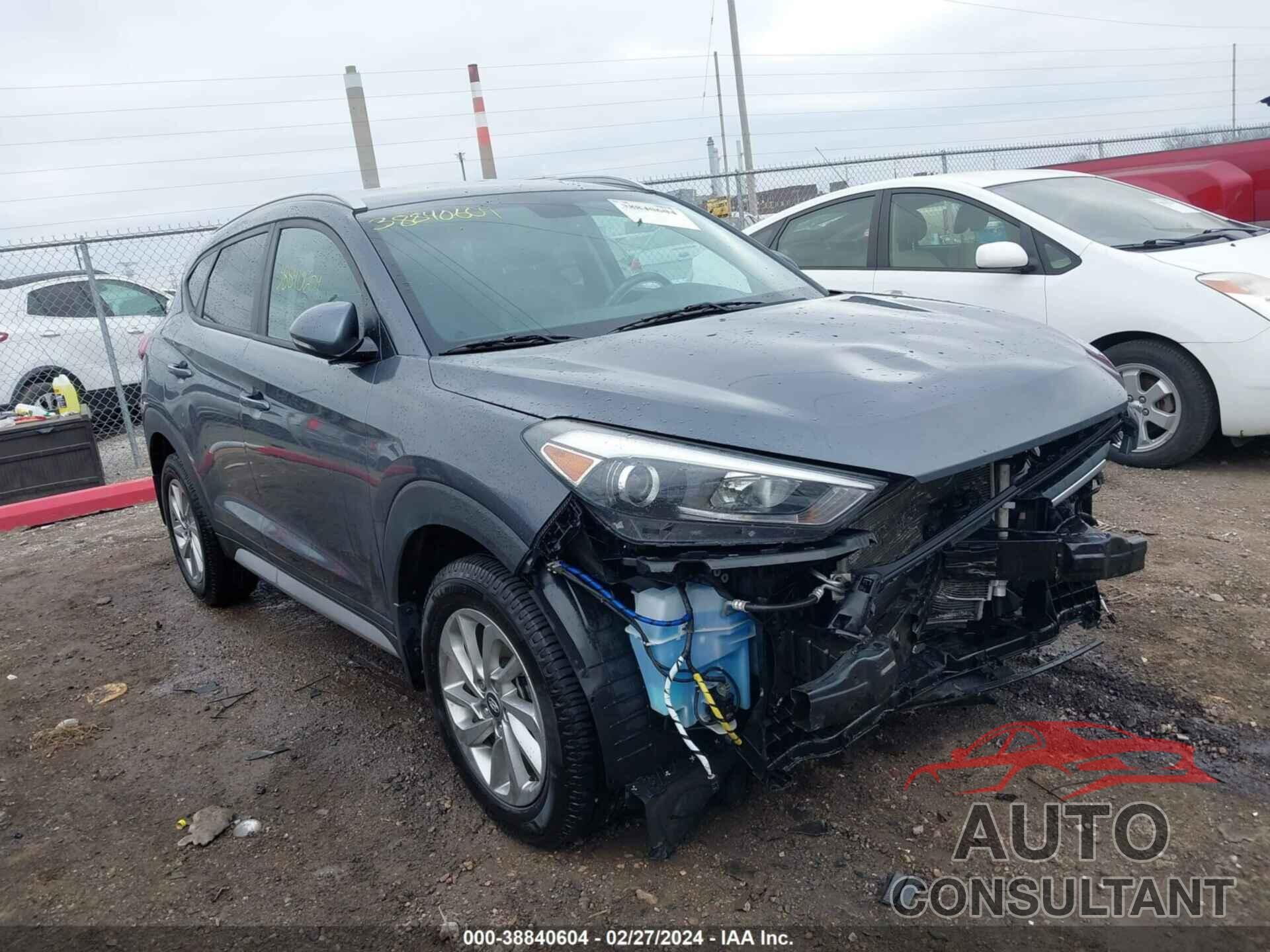 HYUNDAI TUCSON 2018 - KM8J33A45JU677405