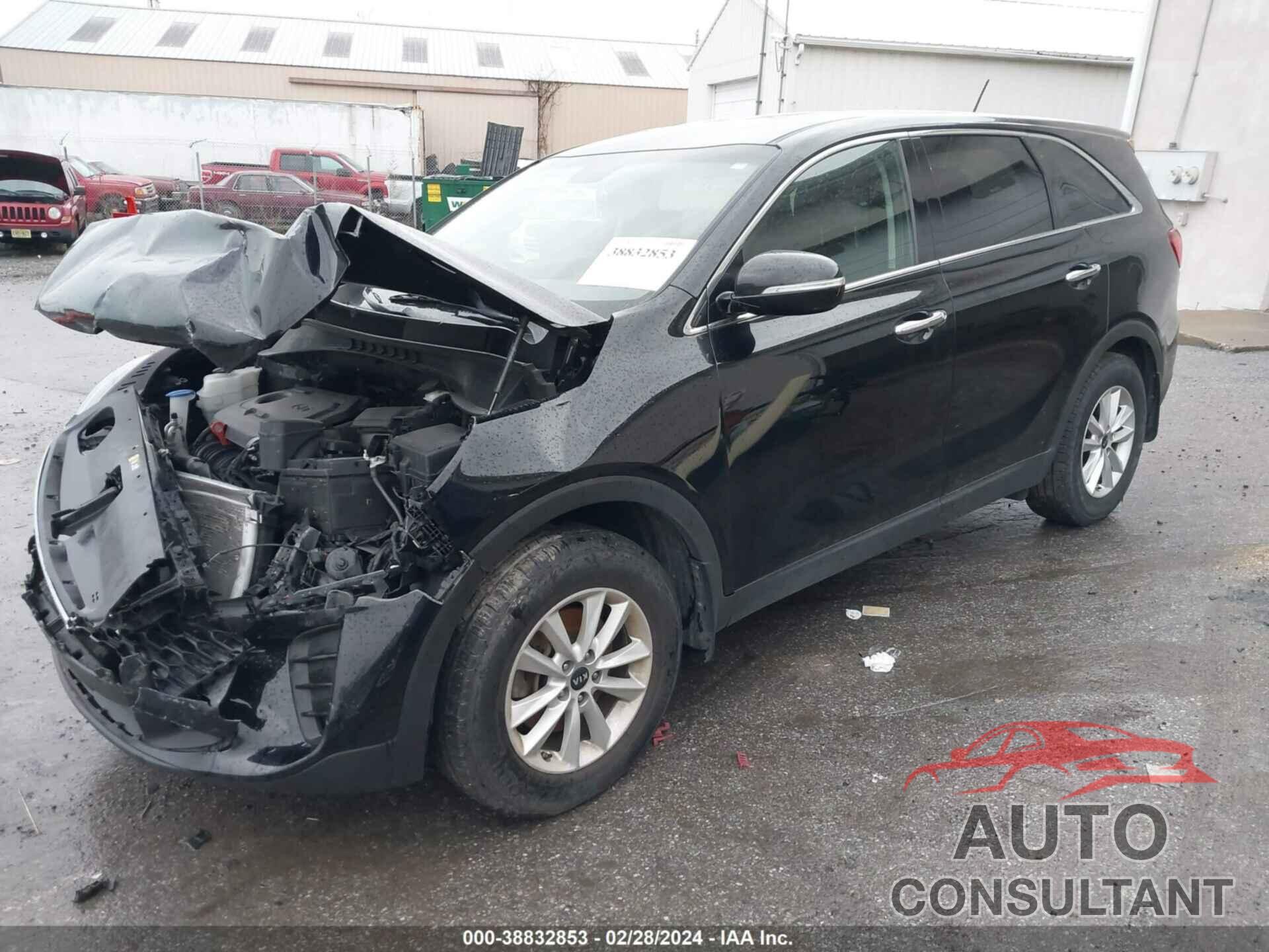 KIA SORENTO 2019 - 5XYPG4A33KG584496