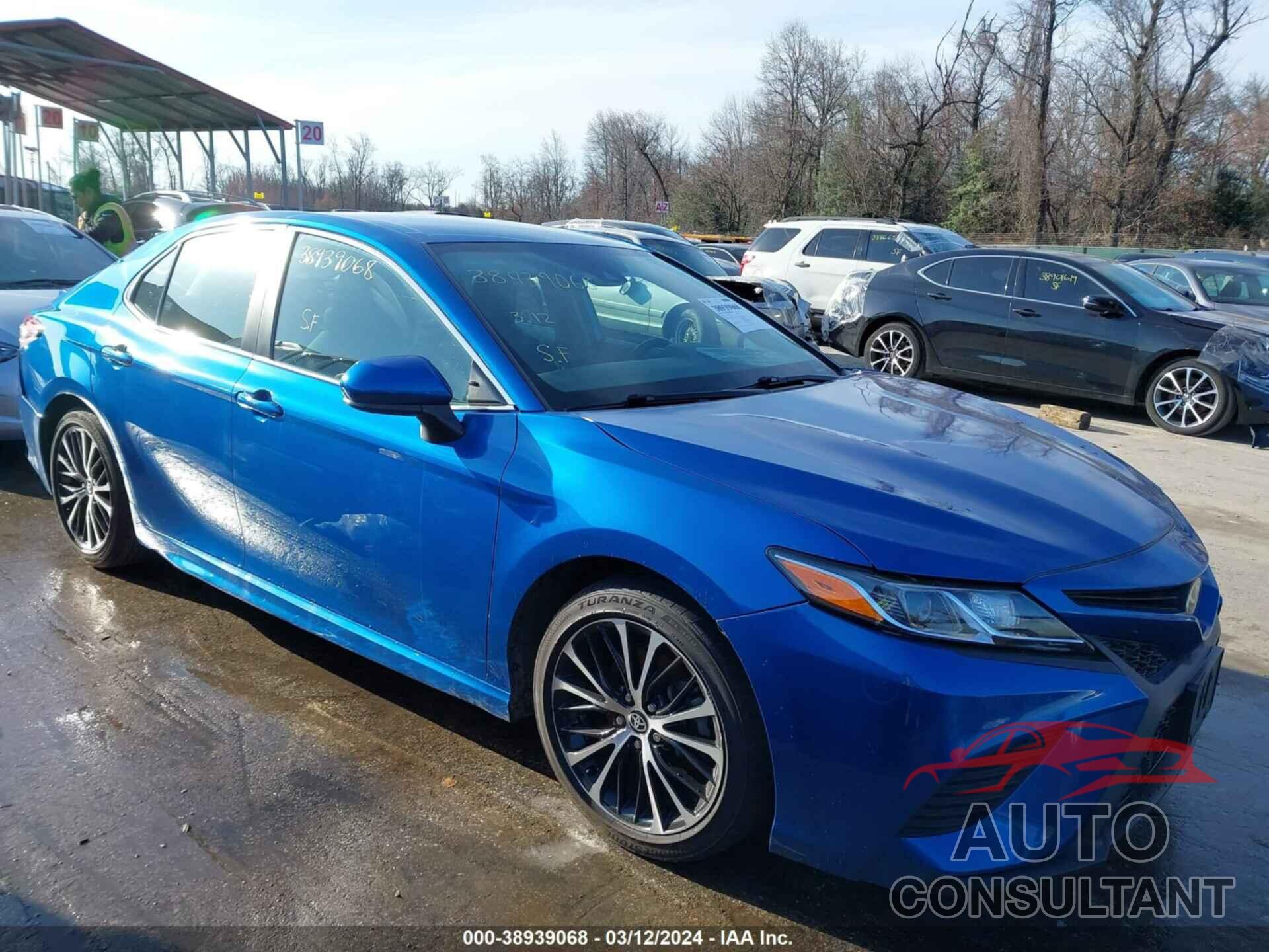 TOYOTA CAMRY 2020 - 4T1G11AK3LU373513