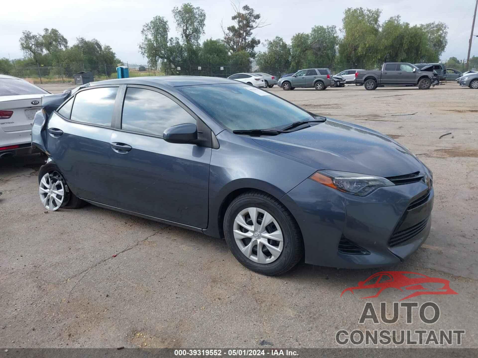 TOYOTA COROLLA 2017 - 5YFBURHE0HP582300