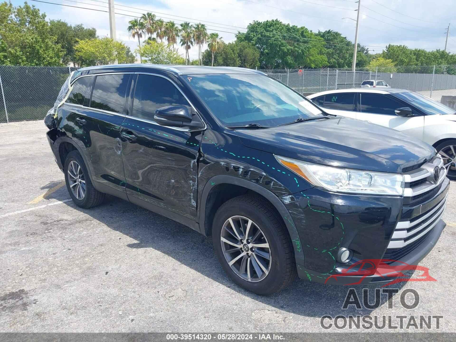 TOYOTA HIGHLANDER 2019 - 5TDKZRFH4KS560653