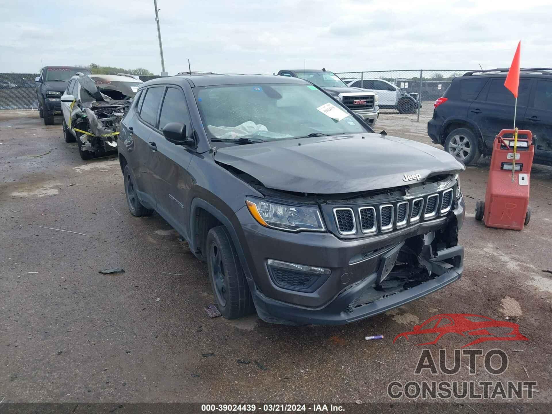 JEEP COMPASS 2019 - 3C4NJCABXKT616203