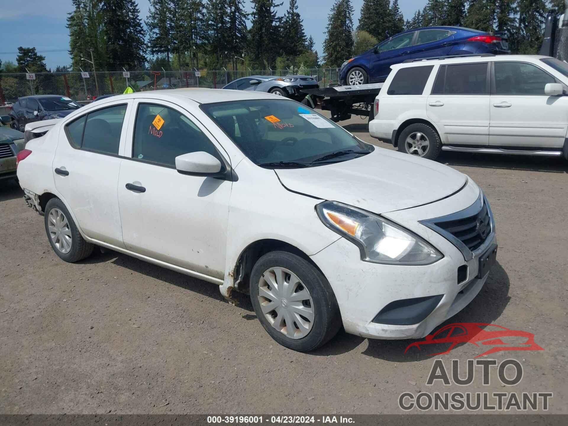 NISSAN VERSA 2017 - 3N1CN7AP2HL903125