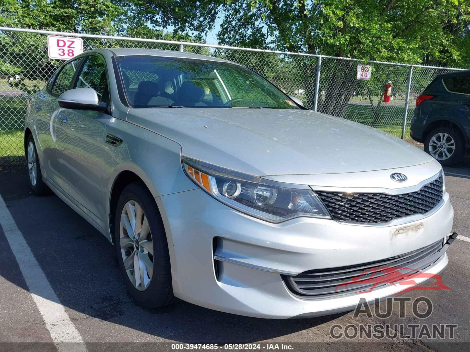 KIA OPTIMA 2017 - 5XXGT4L30HG148369