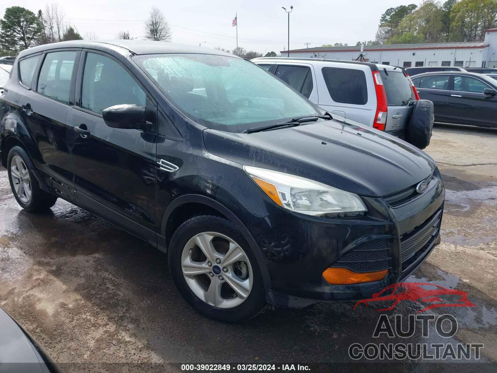 FORD ESCAPE 2016 - 1FMCU0F76GUB44513