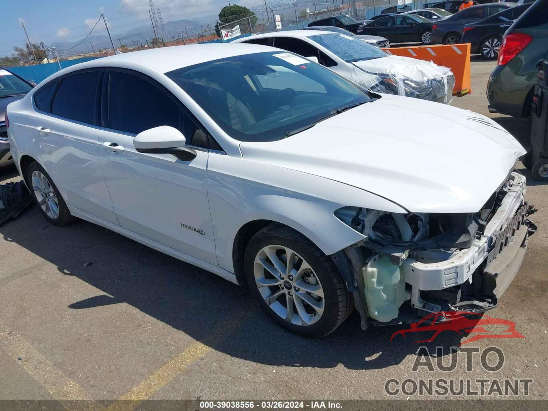 FORD FUSION HYBRID 2019 - 3FA6P0LU8KR143842