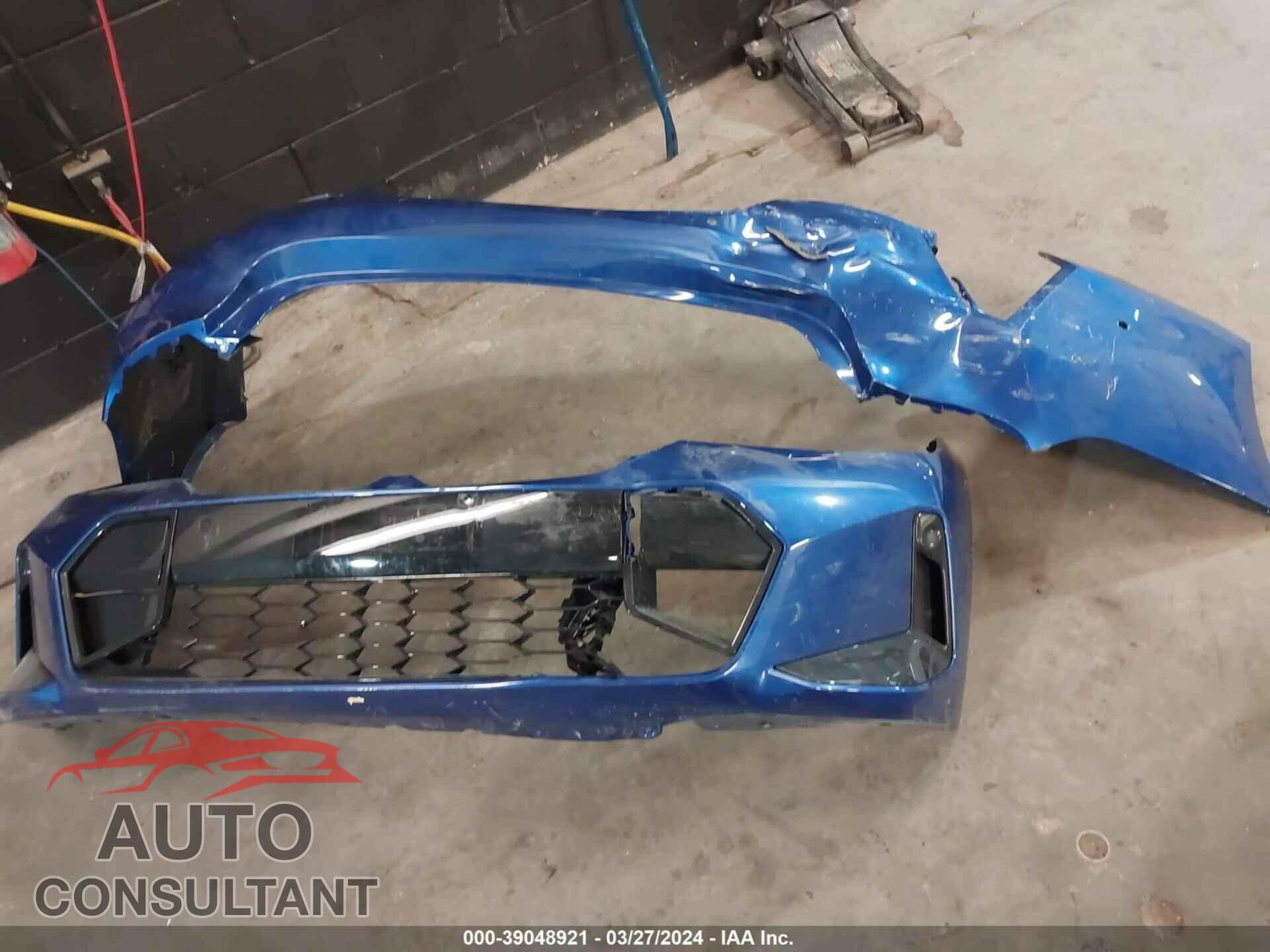 BMW 3 SERIES 2024 - 3MW89FF04R8E01215