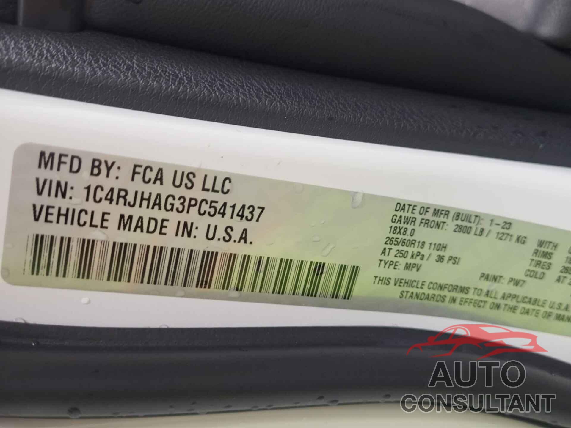 JEEP GRAND CHEROKEE 2023 - 1C4RJHAG3PC541437