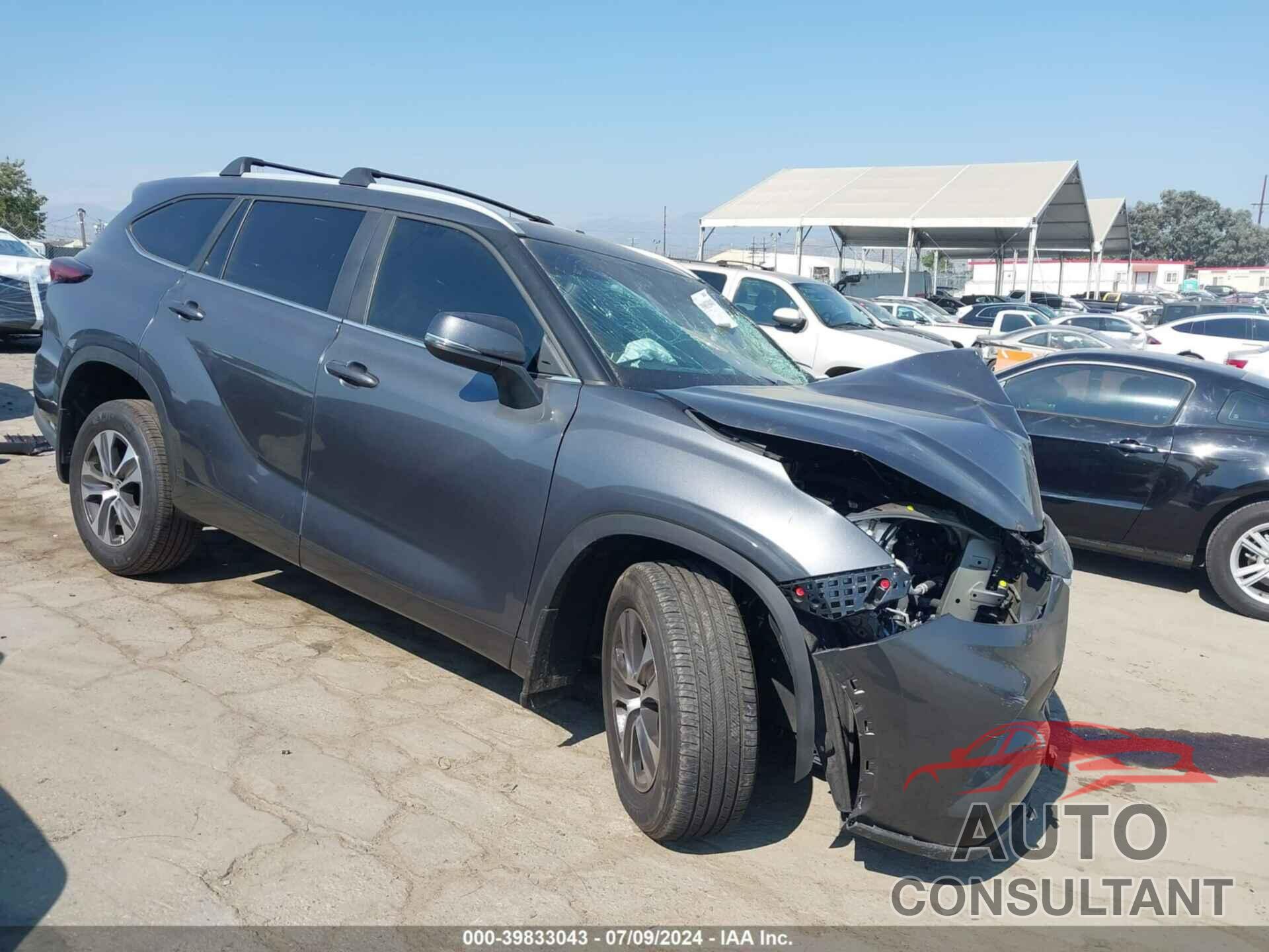 TOYOTA HIGHLANDER 2024 - 5TDKDRAH3RS049984