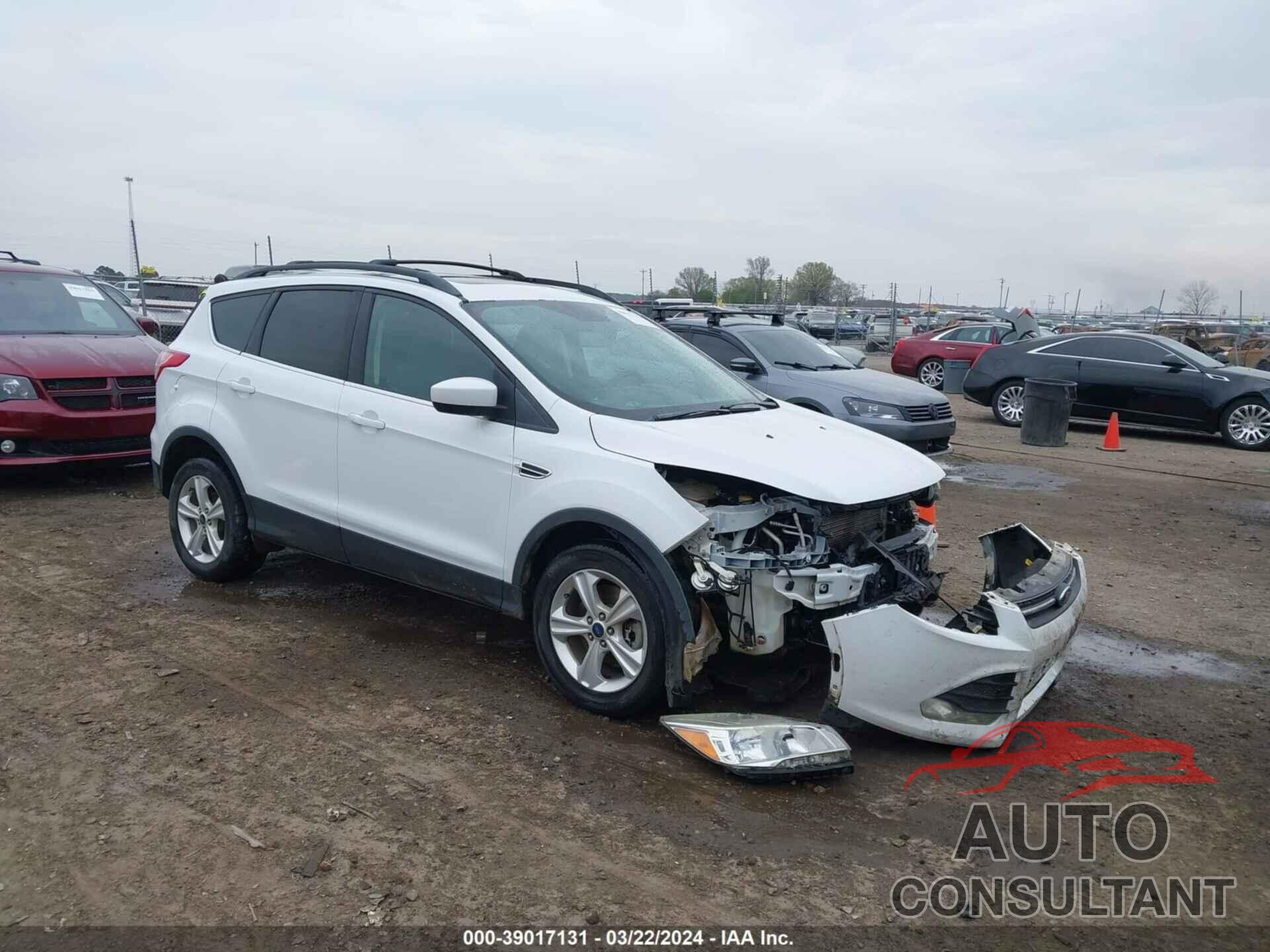 FORD ESCAPE 2016 - 1FMCU9GX2GUC48970