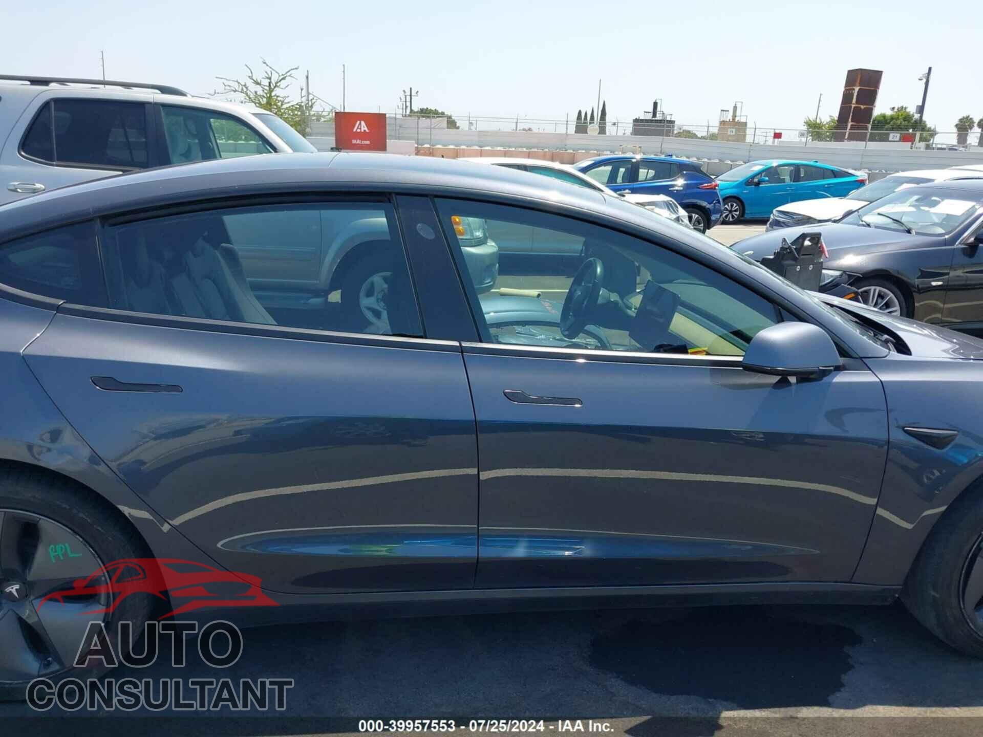 TESLA MODEL 3 2018 - 5YJ3E1EA7JF022053