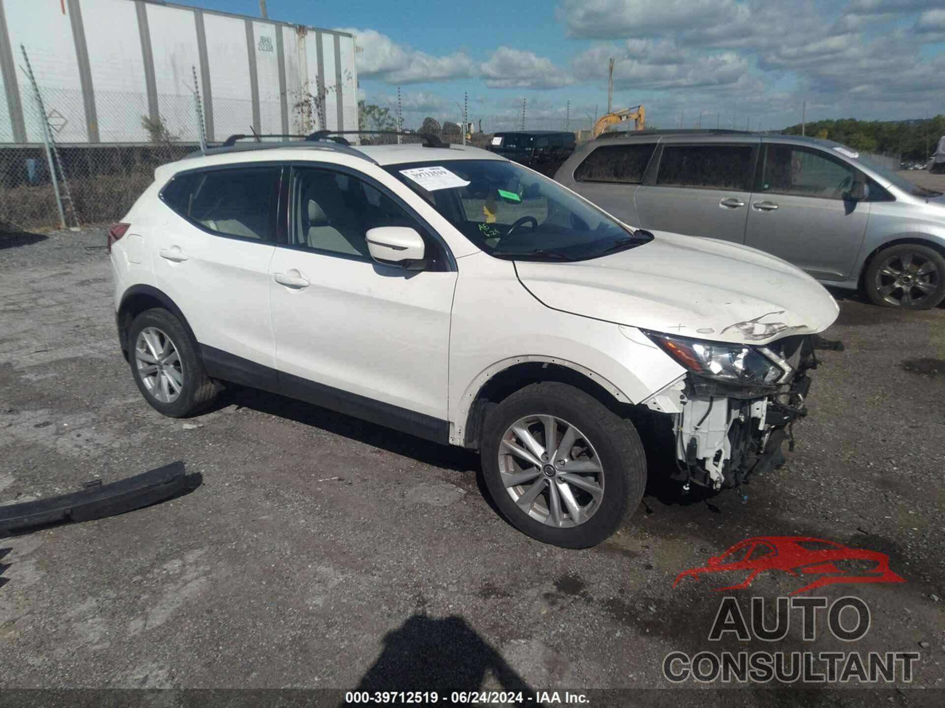 NISSAN ROGUE SPORT 2019 - JN1BJ1CR2KW319165