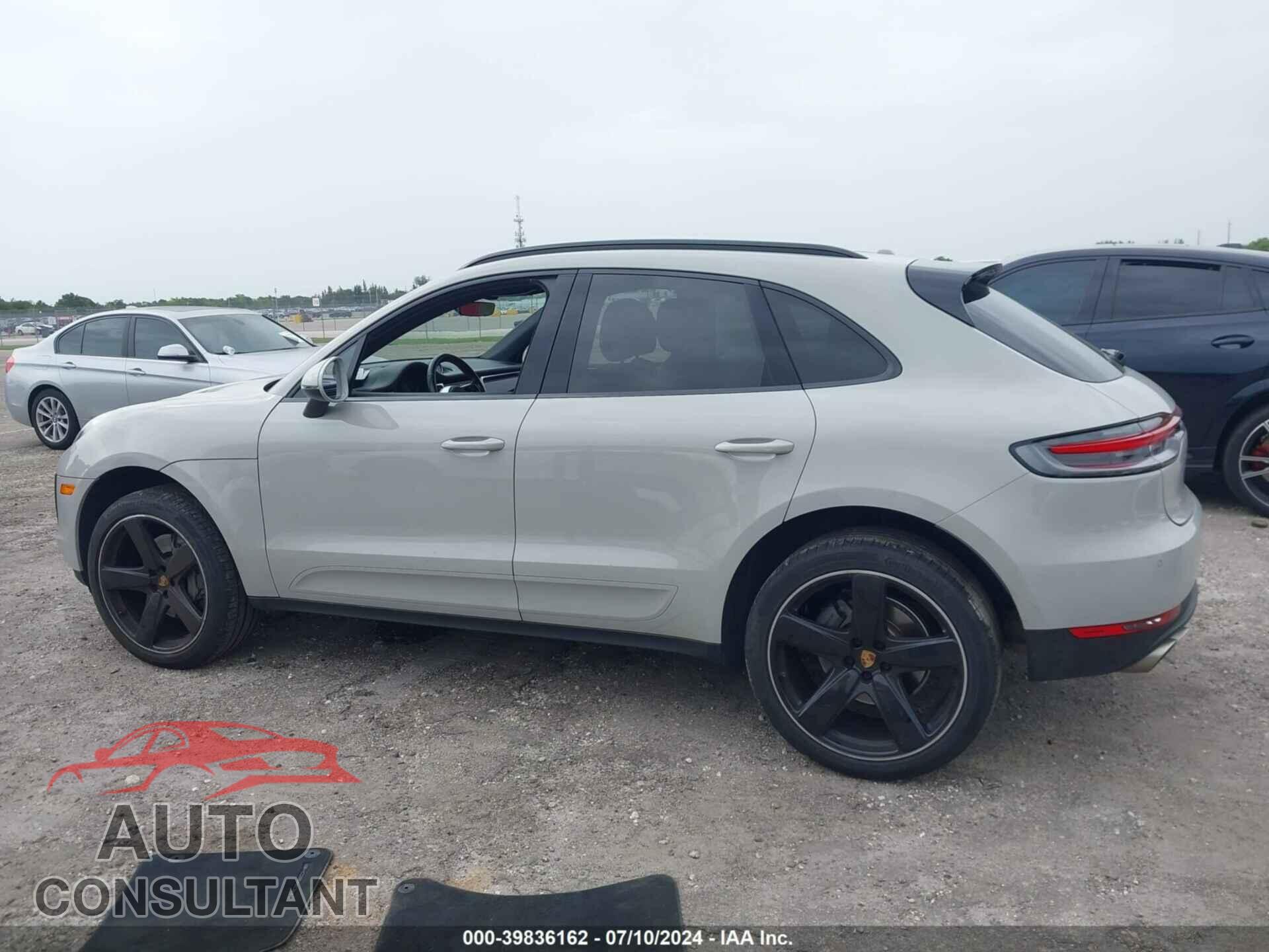 PORSCHE MACAN 2021 - WP1AB2A5XMLB37650