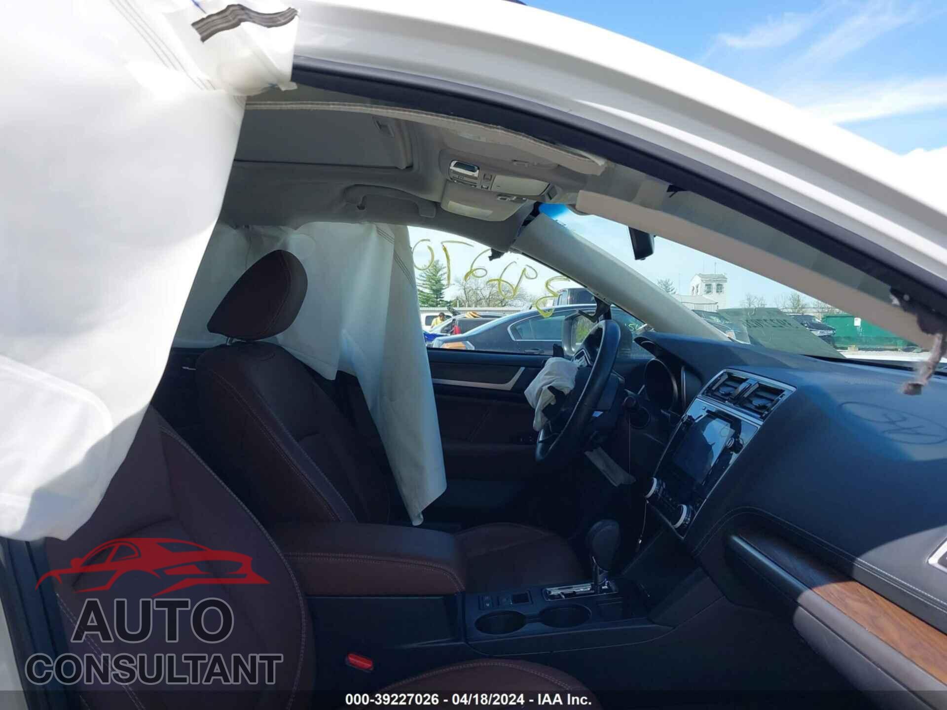 SUBARU OUTBACK 2018 - 4S4BSETC1J3231233