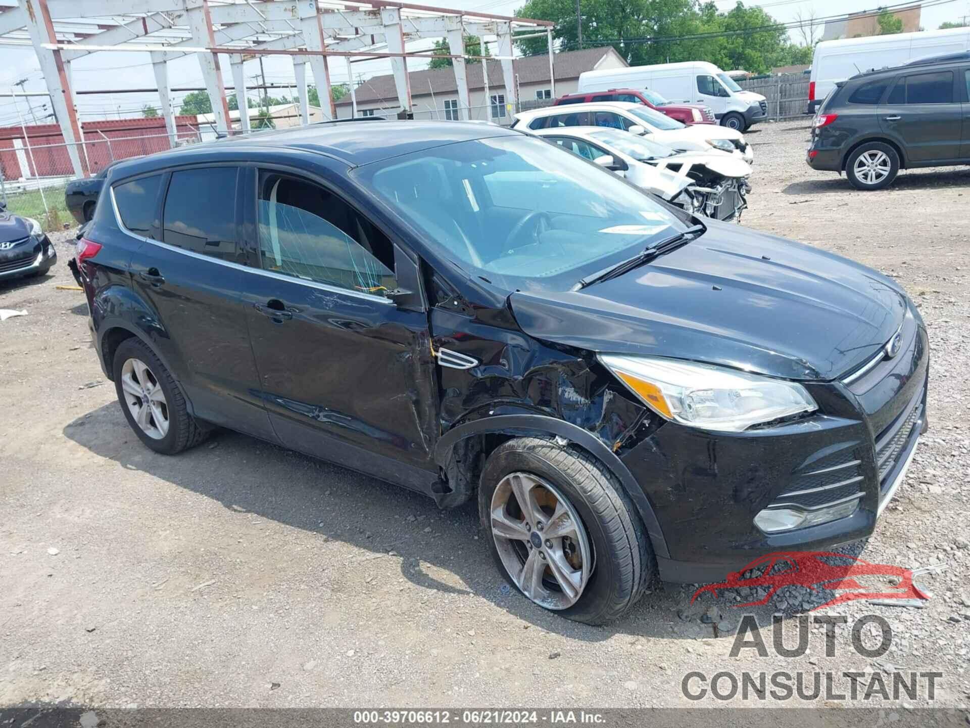 FORD ESCAPE 2016 - 1FMCU9G96GUB05117