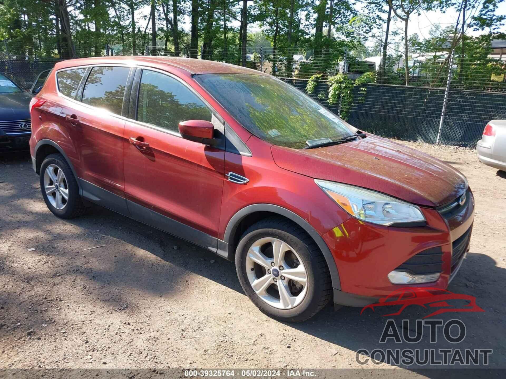 FORD ESCAPE 2016 - 1FMCU9GX4GUB74452