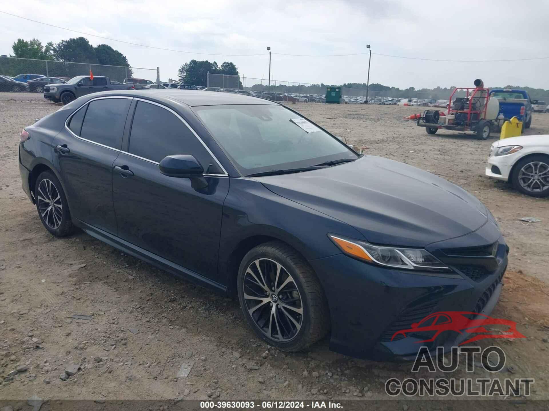 TOYOTA CAMRY 2019 - 4T1B11HK1KU853015