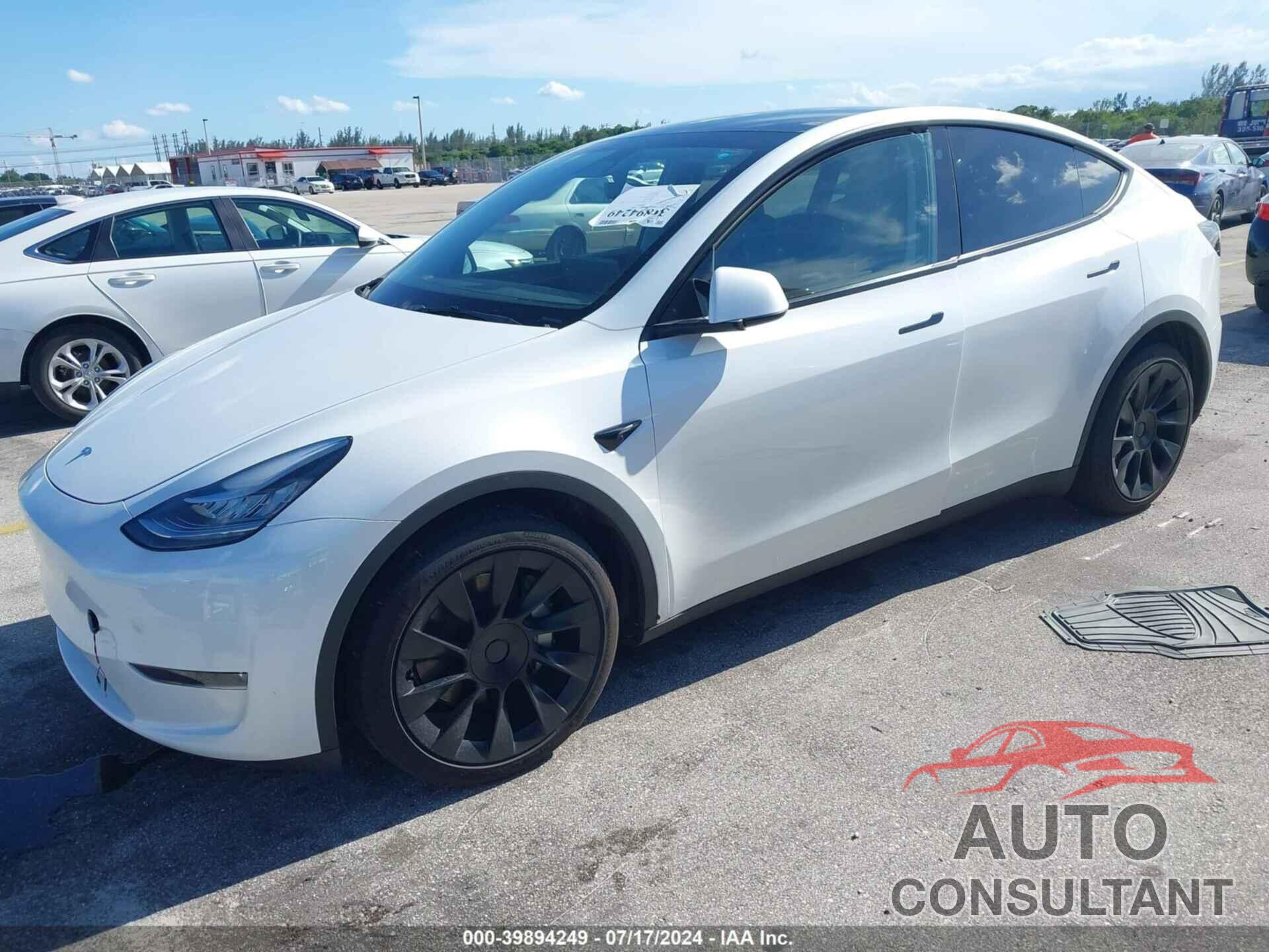 TESLA MODEL Y 2023 - 7SAYGDEE2PA110084