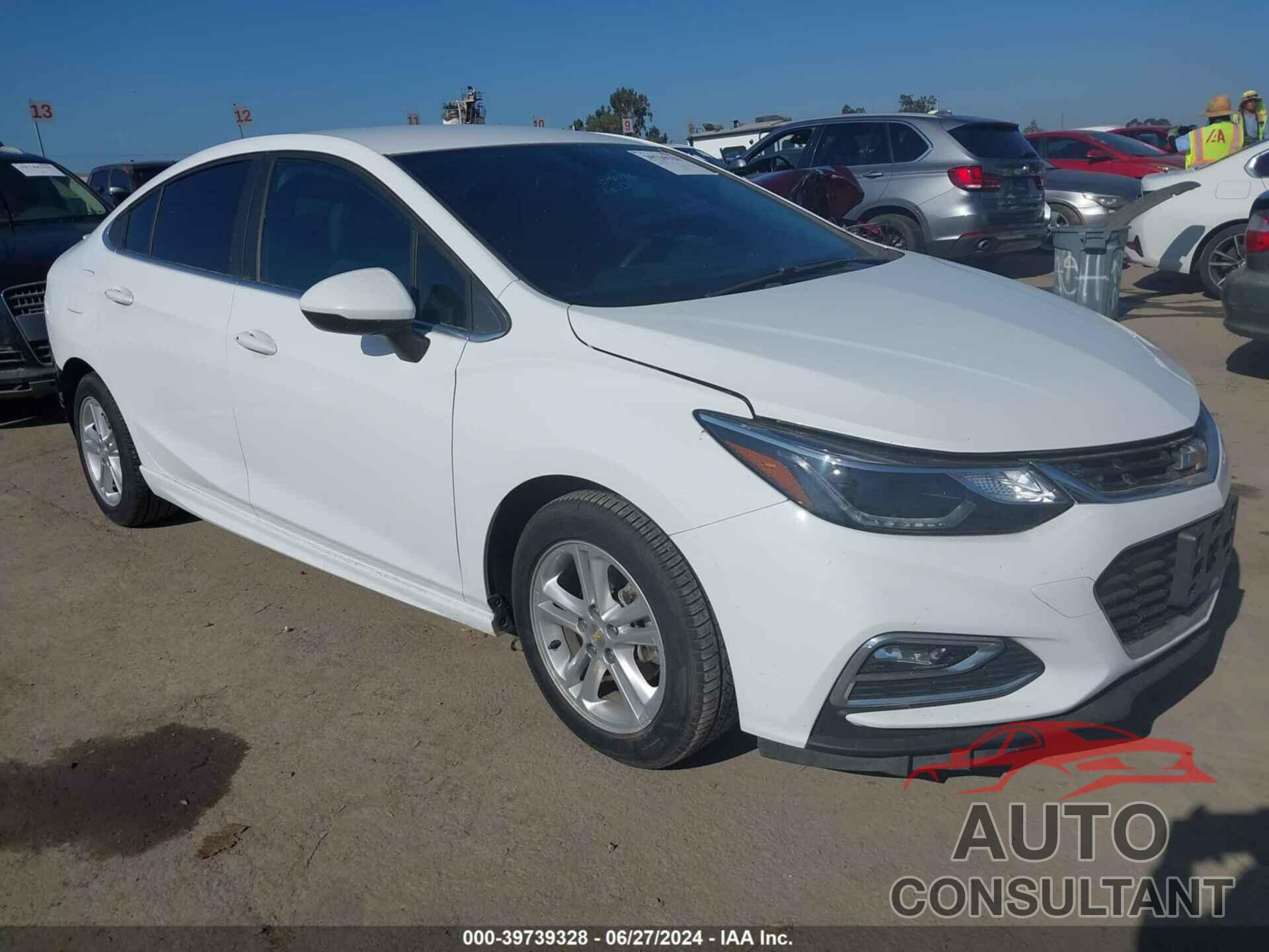 CHEVROLET CRUZE 2017 - 1G1BE5SM6H7187599