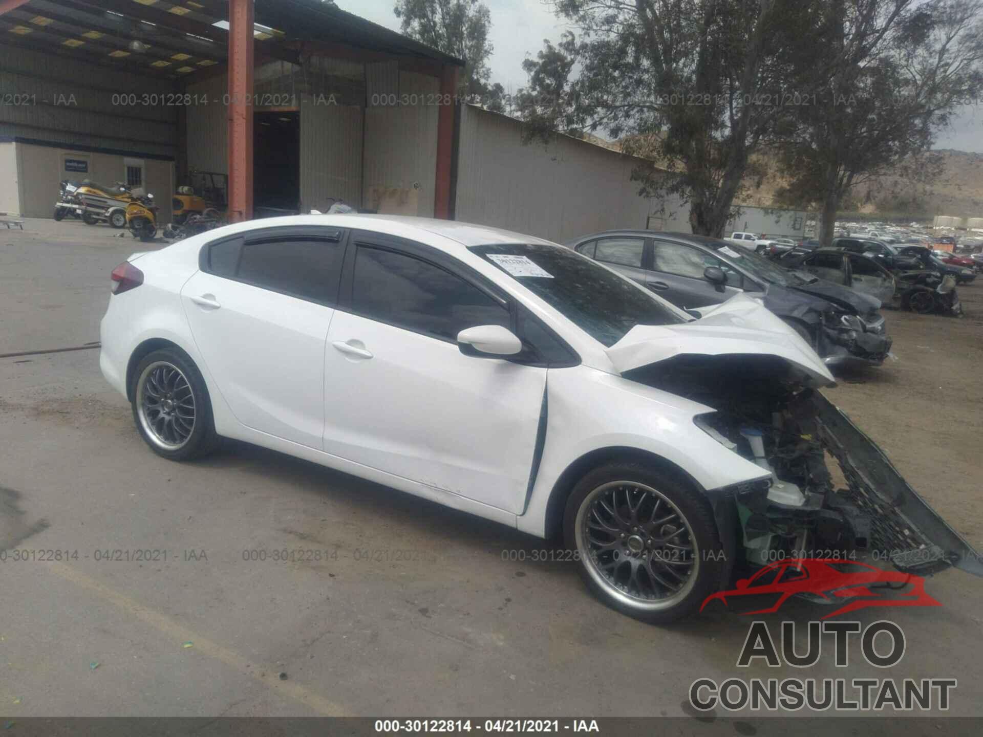 KIA FORTE 2017 - 3KPFK4A74HE096533
