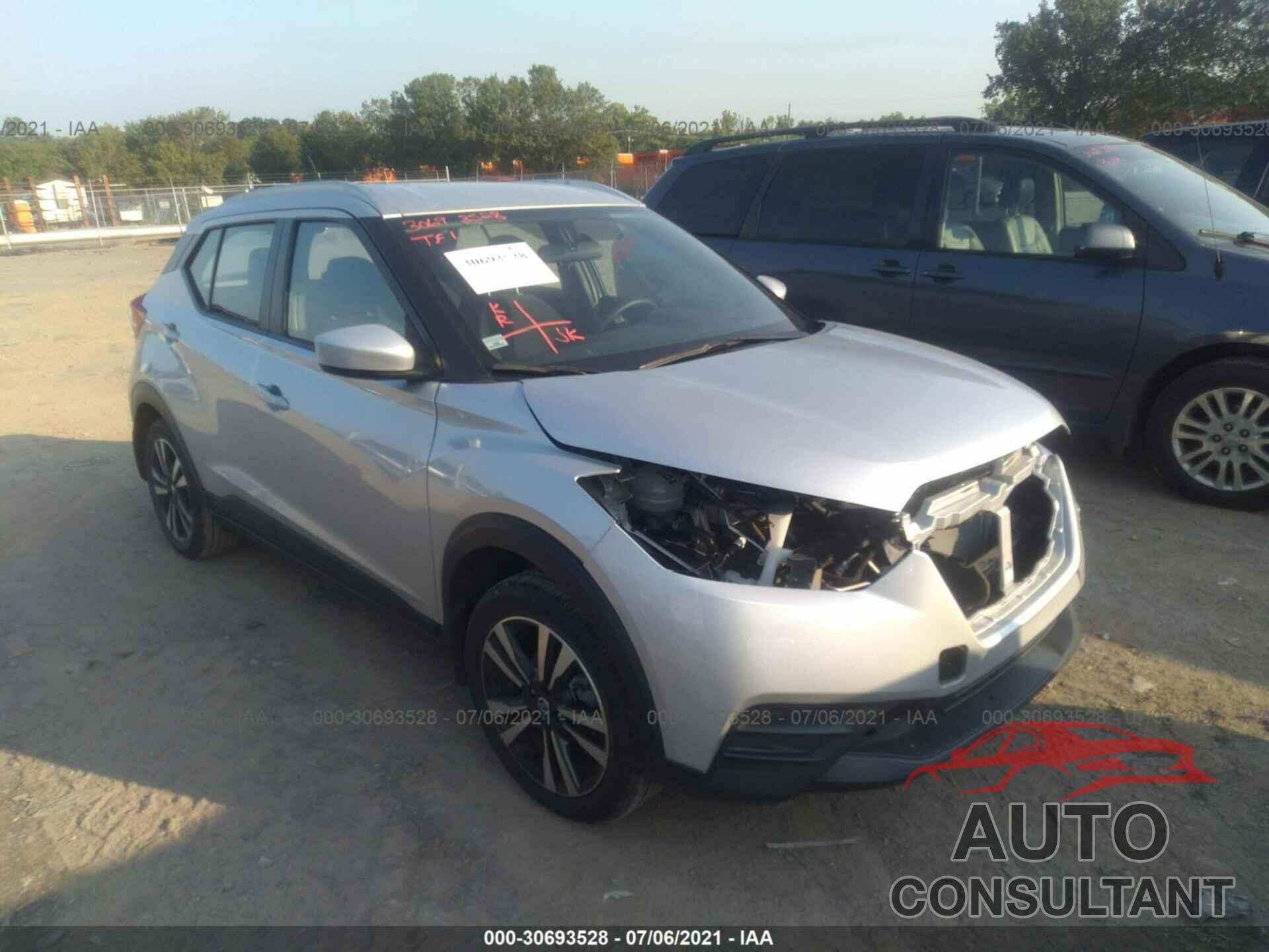 NISSAN KICKS 2019 - 3N1CP5CU3KL496909
