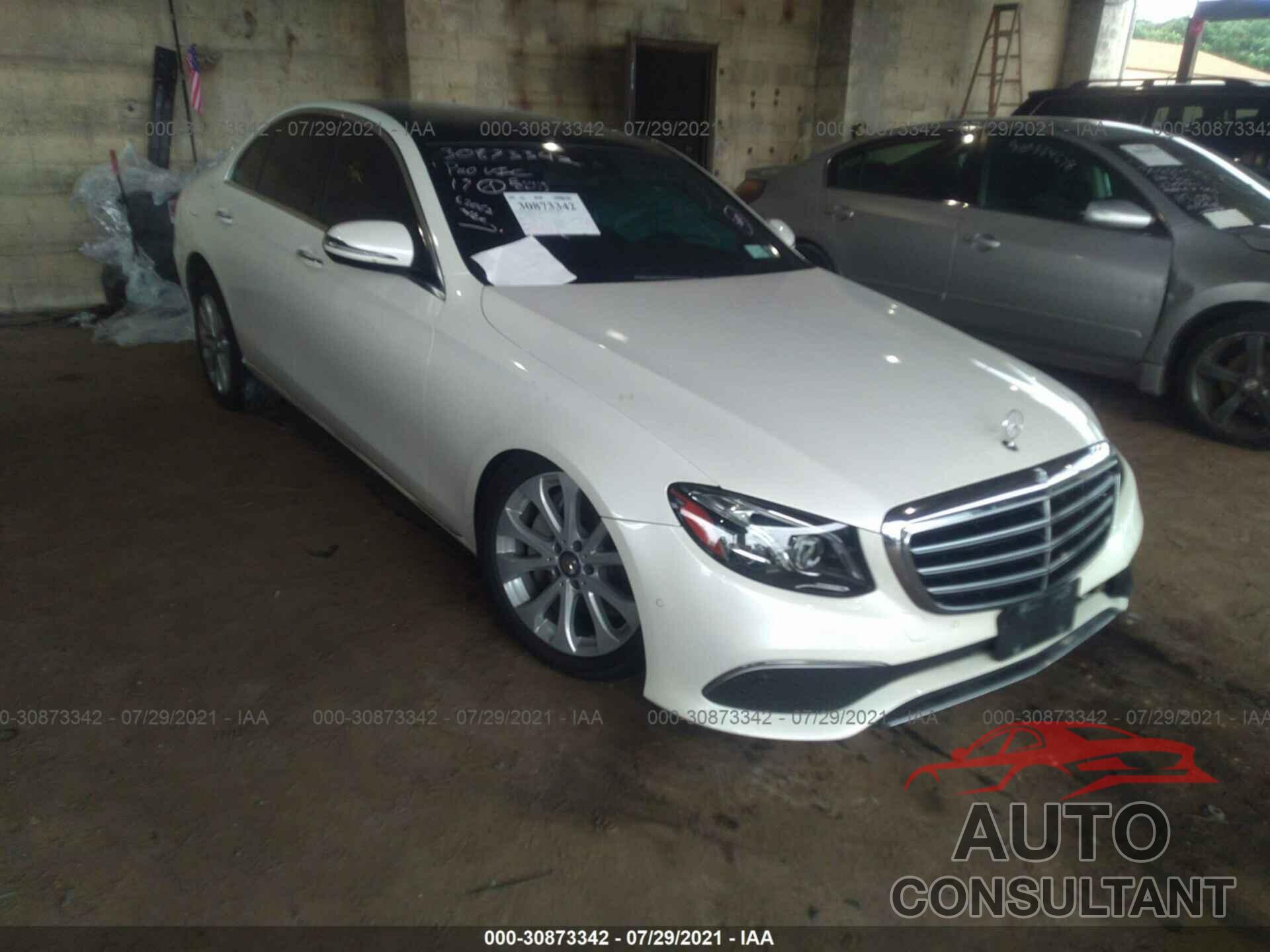 MERCEDES-BENZ E-CLASS 2017 - WDDZF4KB2HA131311
