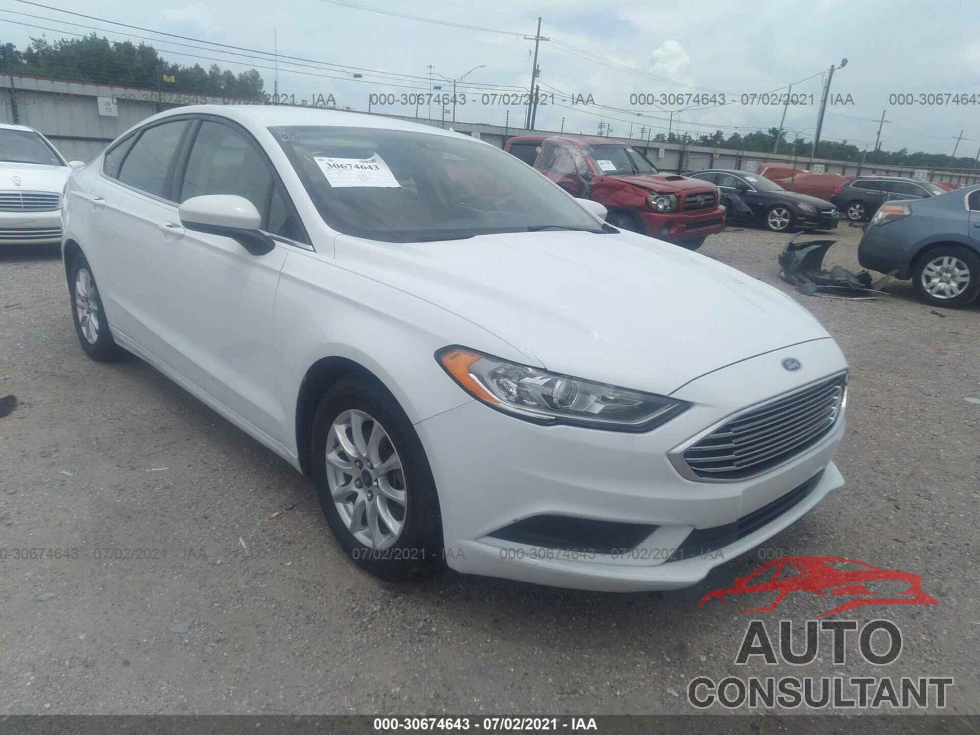 FORD FUSION 2017 - 3FA6P0G79HR231425