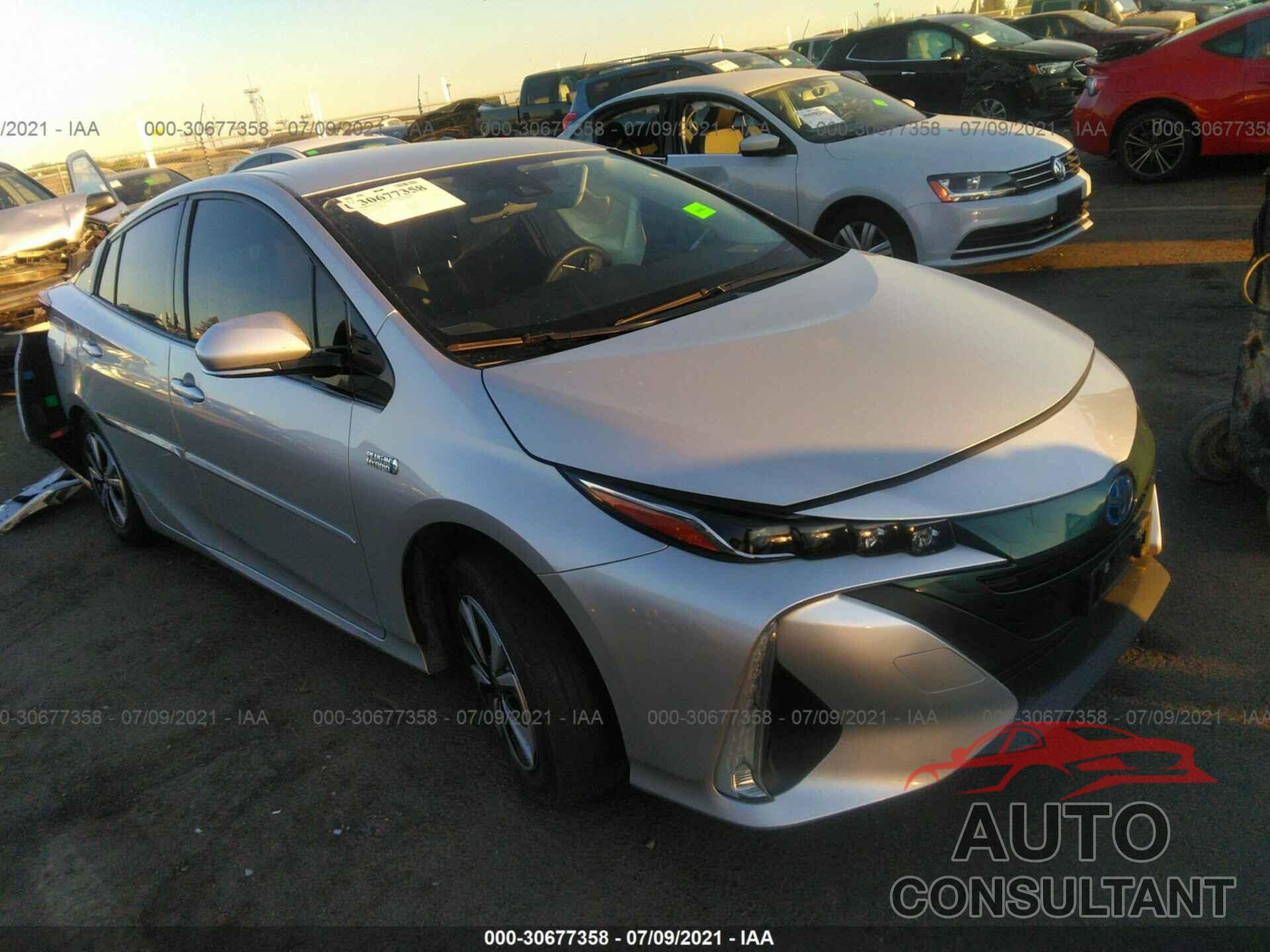 TOYOTA PRIUS PRIME 2017 - JTDKARFP7H3049463