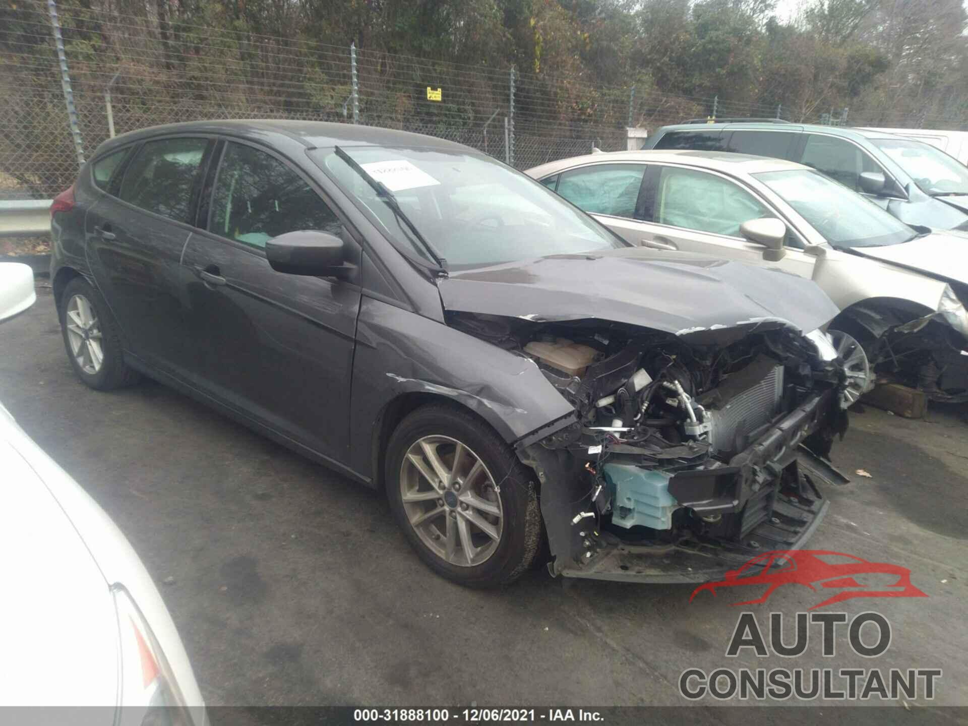 FORD FOCUS 2018 - 1FADP3K26JL315713