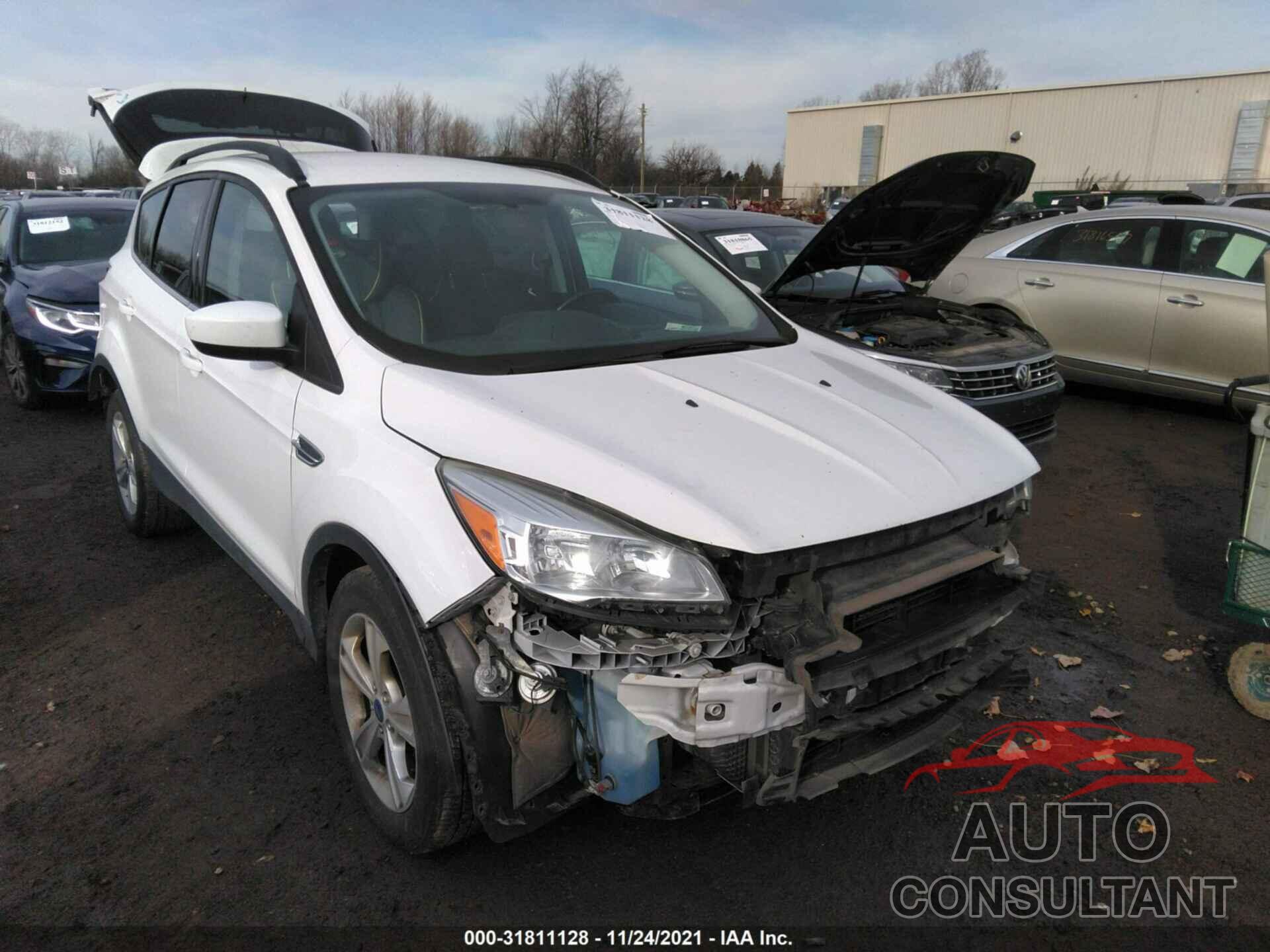 FORD ESCAPE 2016 - 1FMCU0GX3GUC09414