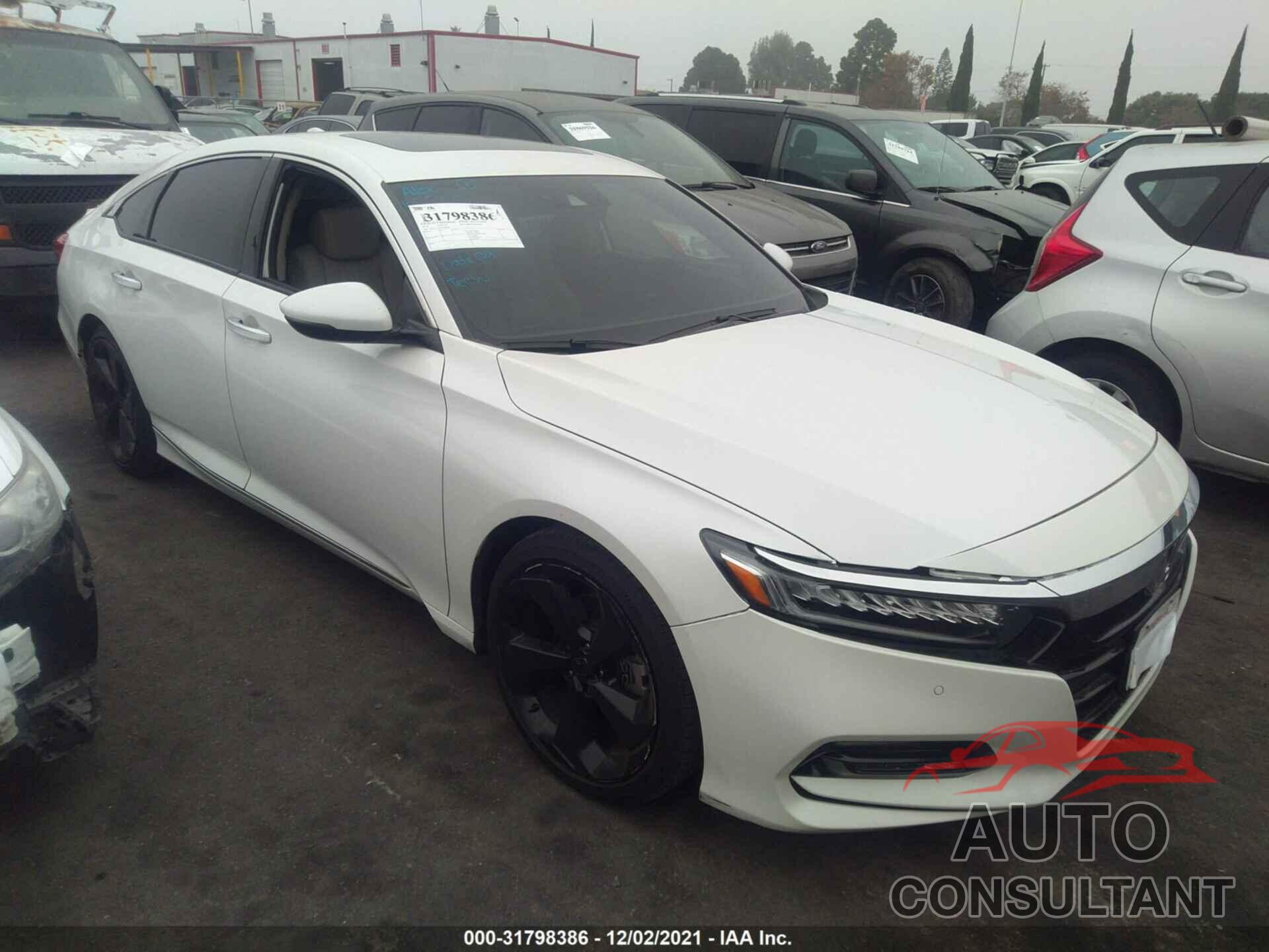 HONDA ACCORD SEDAN 2018 - 1HGCV1F91JA089200