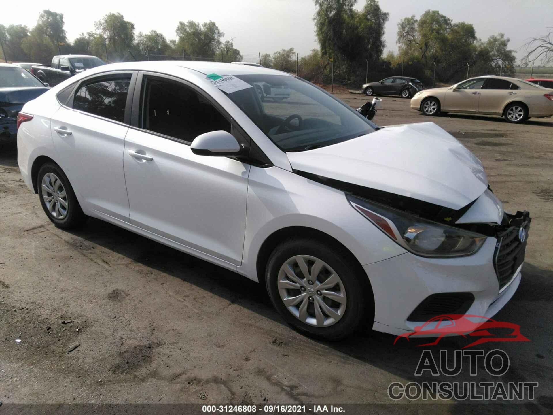 HYUNDAI ACCENT 2018 - 3KPC24A33JE022302