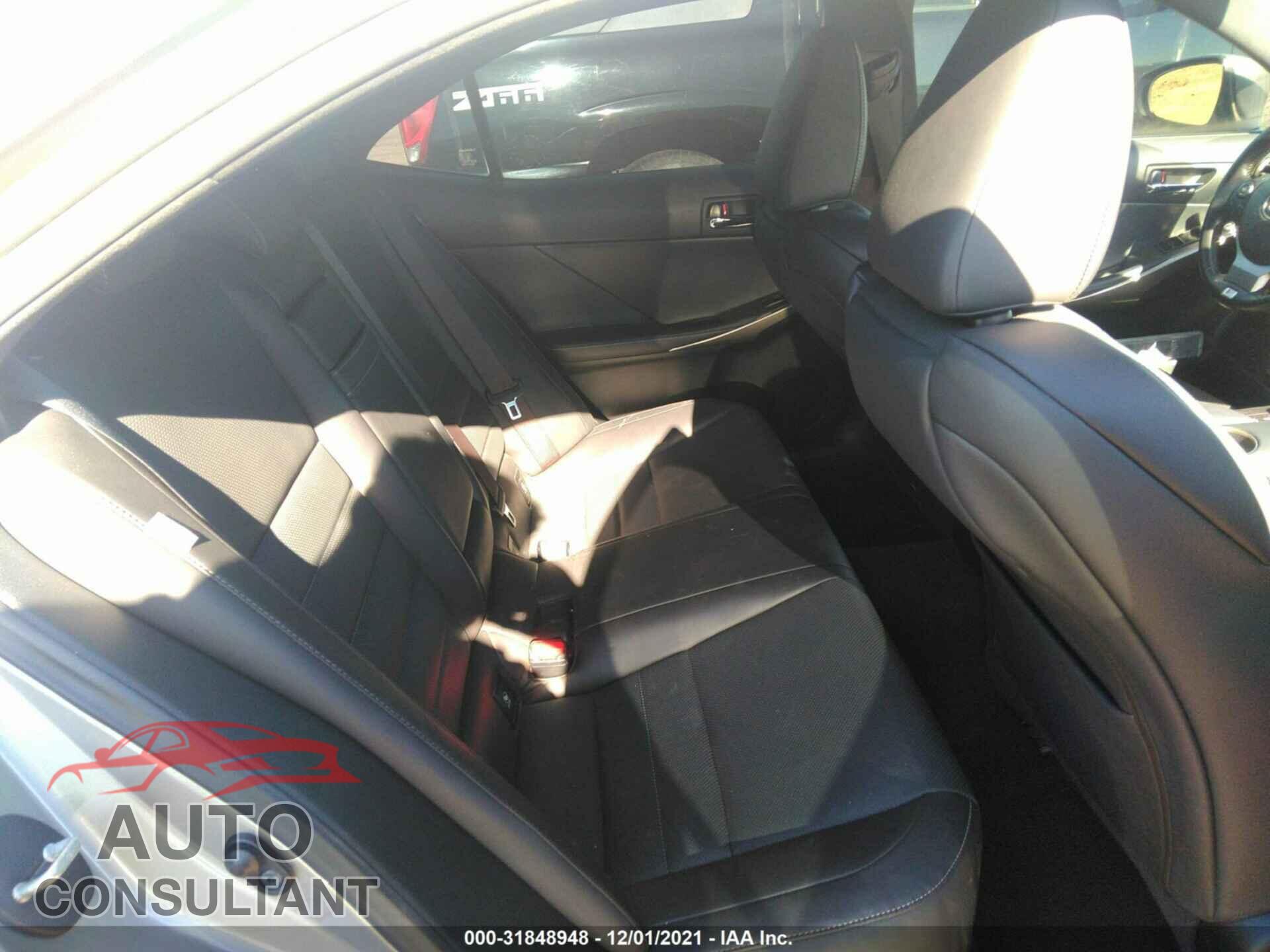 LEXUS IS 200T 2016 - JTHBA1D24G5024921