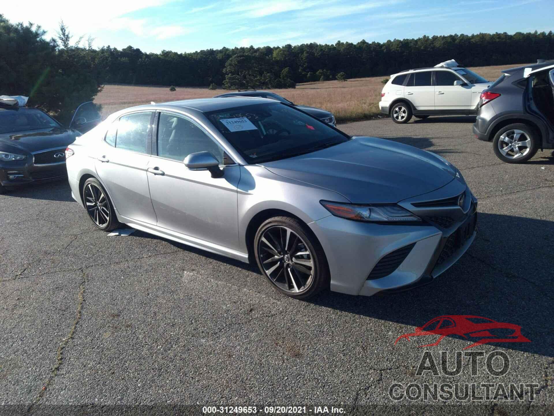 TOYOTA CAMRY 2019 - 4T1B61HK2KU837147
