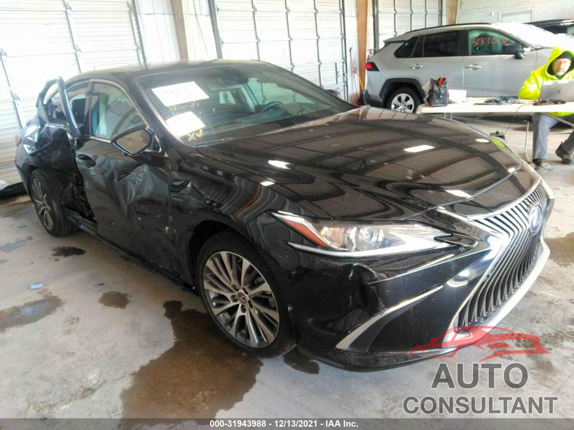 LEXUS ES 2020 - 58AD21B13LU006321