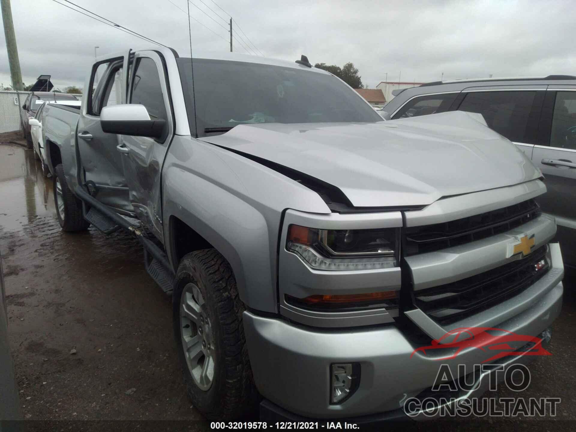 CHEVROLET SILVERADO 1500 2018 - 3GCUKRECXJG170026
