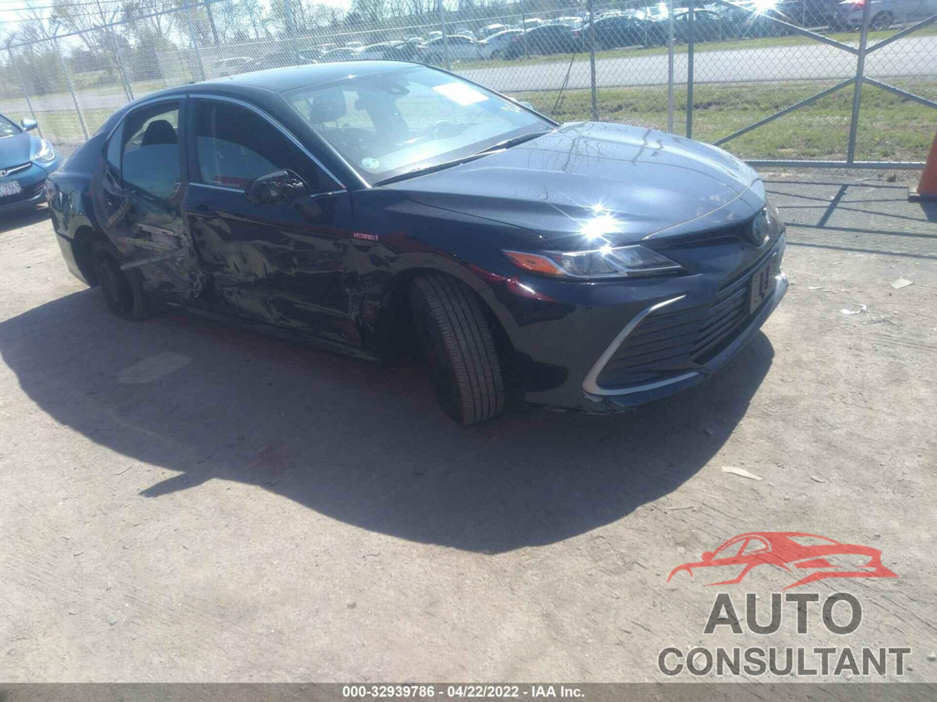 TOYOTA CAMRY 2021 - 4T1C31AK8MU548798