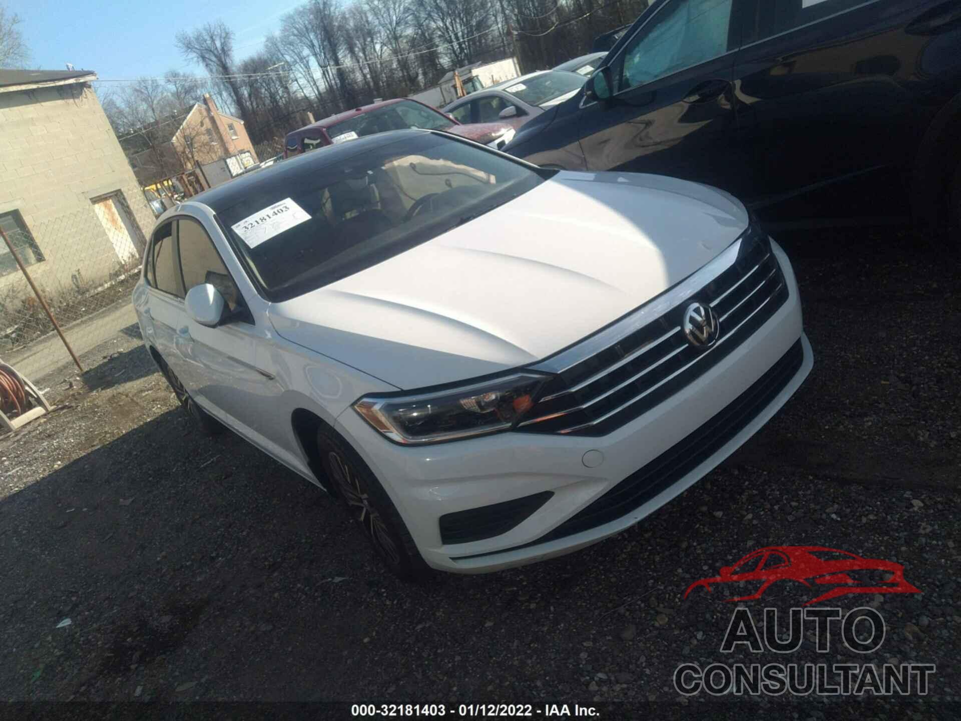 VOLKSWAGEN JETTA 2019 - 3VWE57BU3KM077068