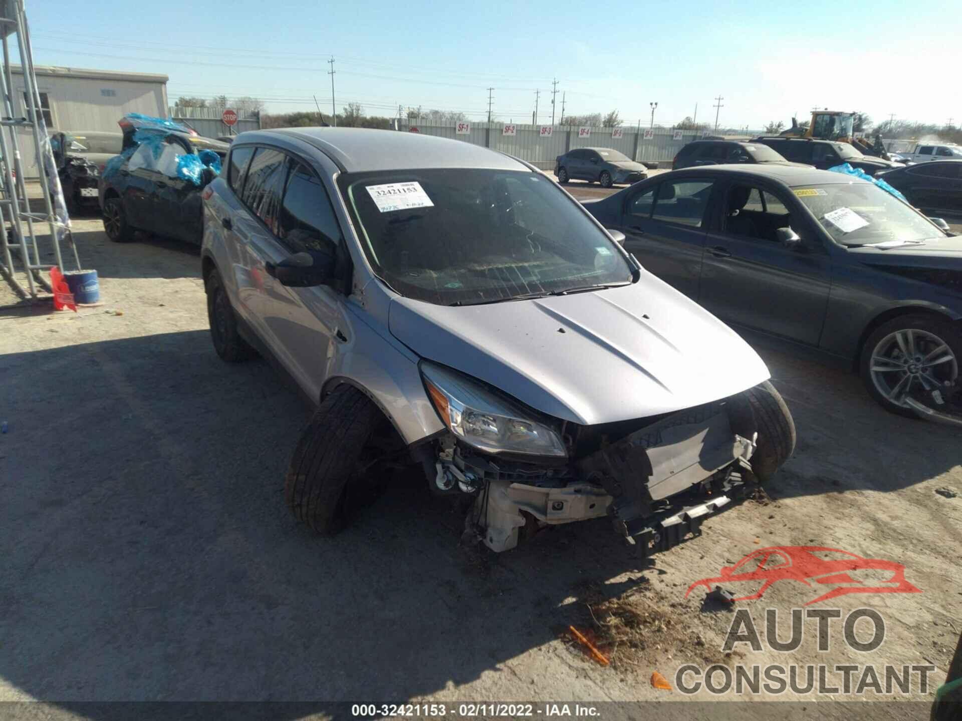 FORD ESCAPE 2016 - 1FMCU0F77GUC78592
