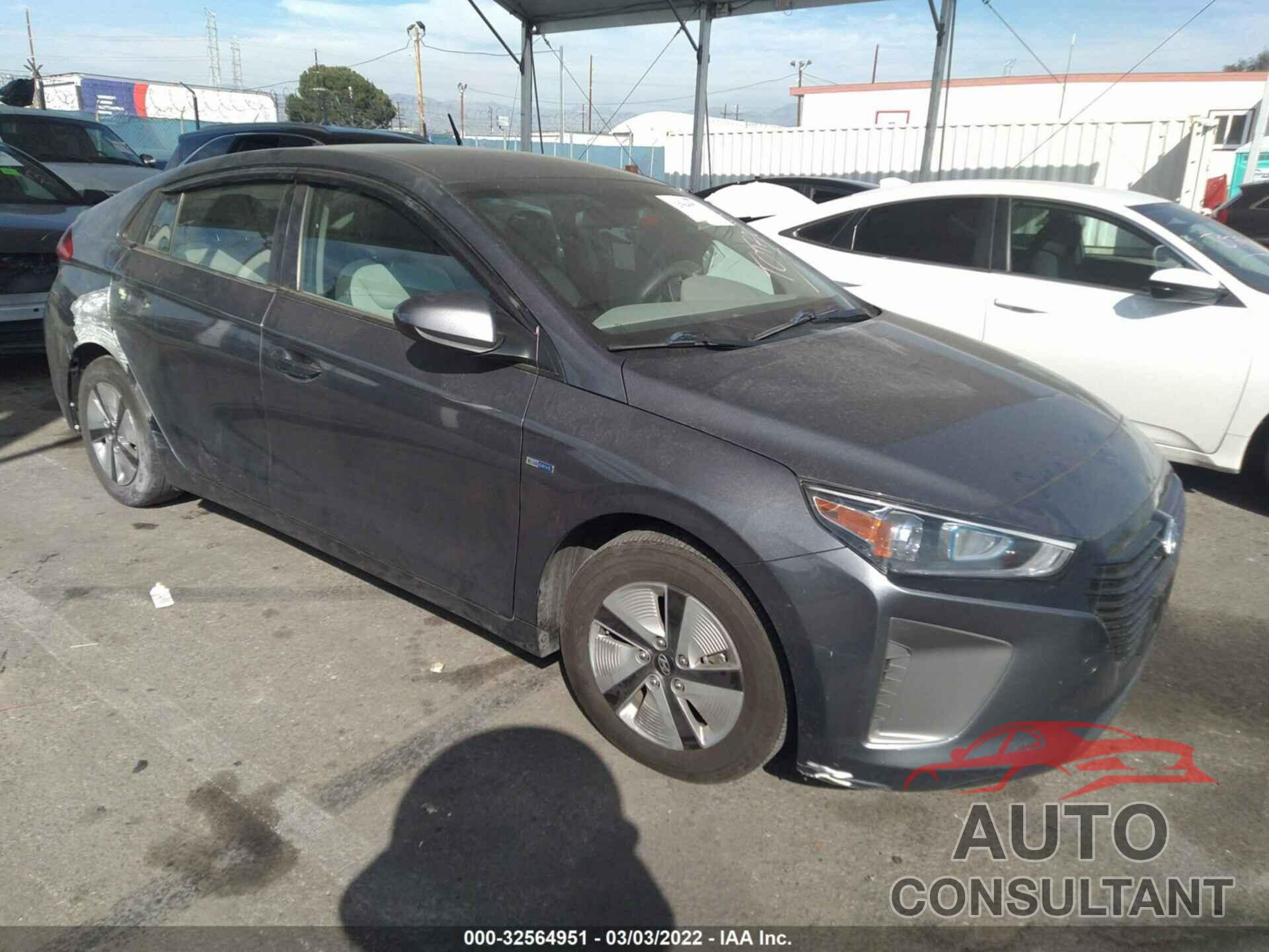 HYUNDAI IONIQ HYBRID 2018 - KMHC65LC9JU097364