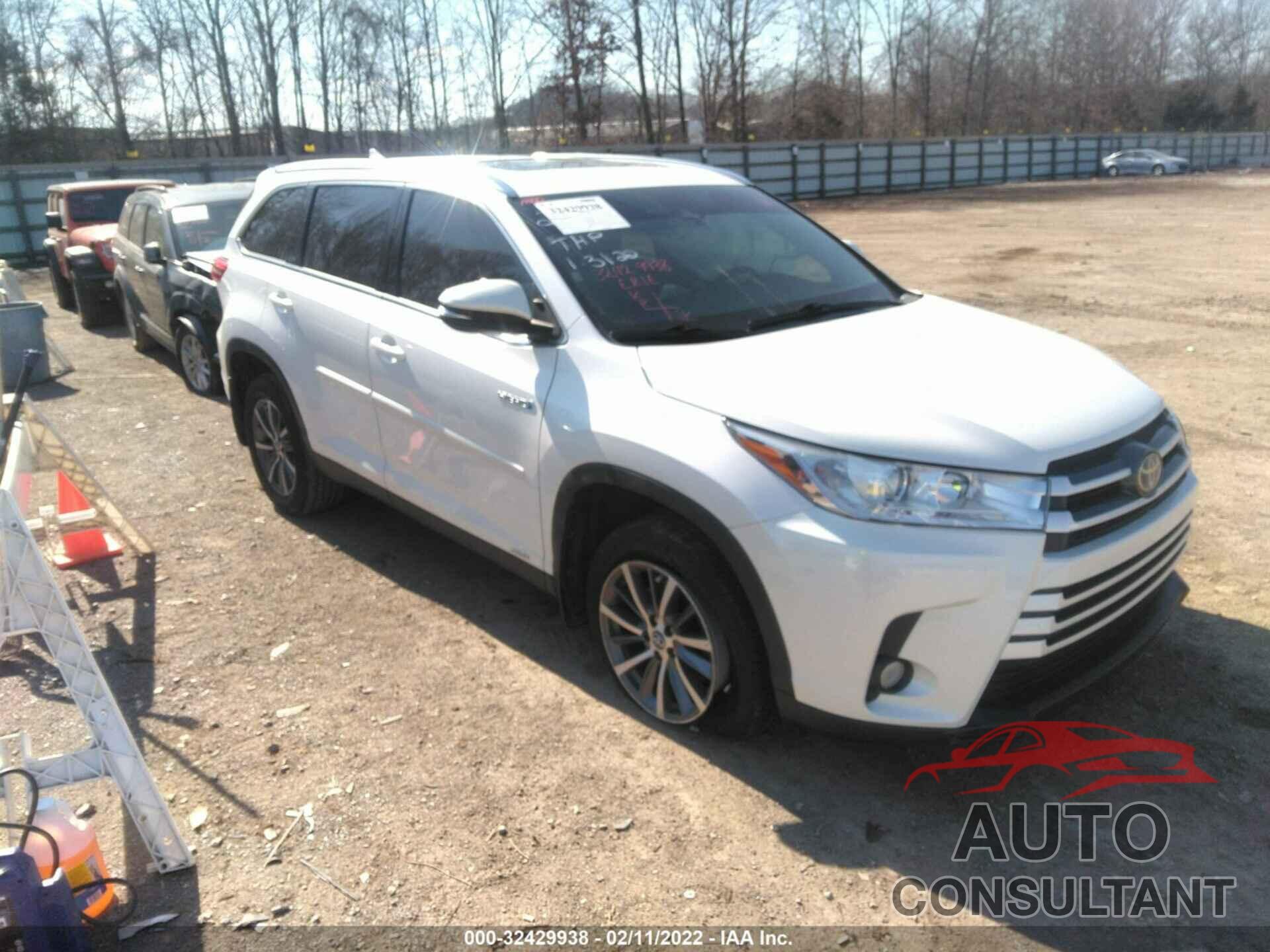 TOYOTA HIGHLANDER 2019 - 5TDJGRFH0KS052438