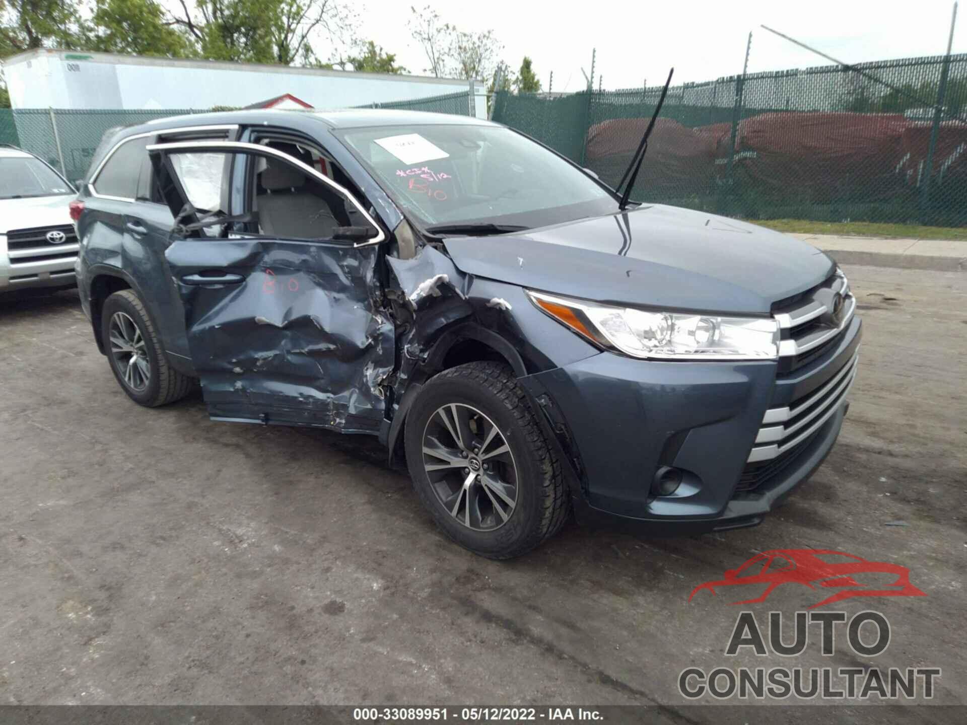 TOYOTA HIGHLANDER 2018 - 5TDBZRFH8JS877849