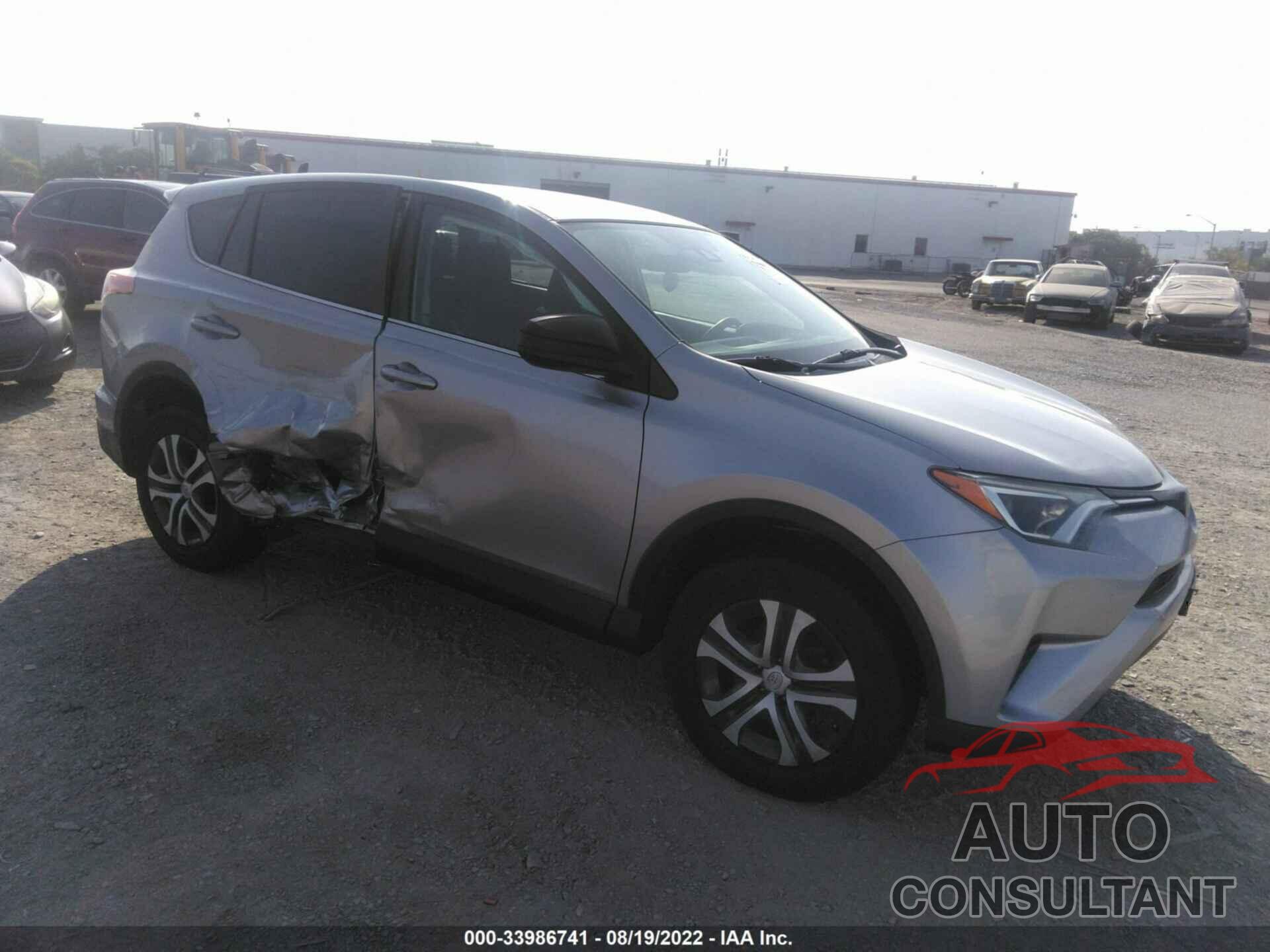 TOYOTA RAV4 2018 - 2T3ZFREV8JW418978