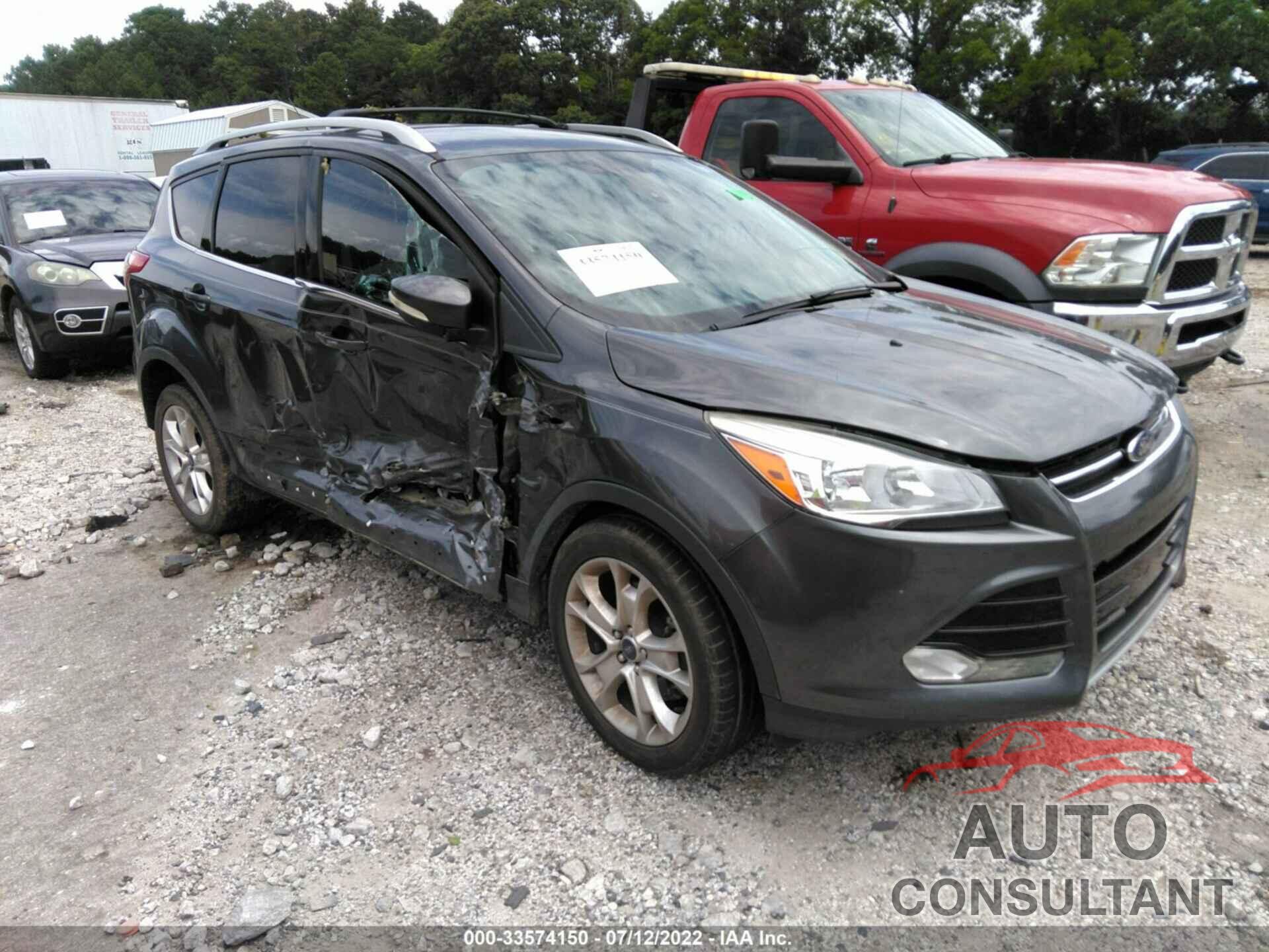 FORD ESCAPE 2016 - 1FMCU0J93GUC74144